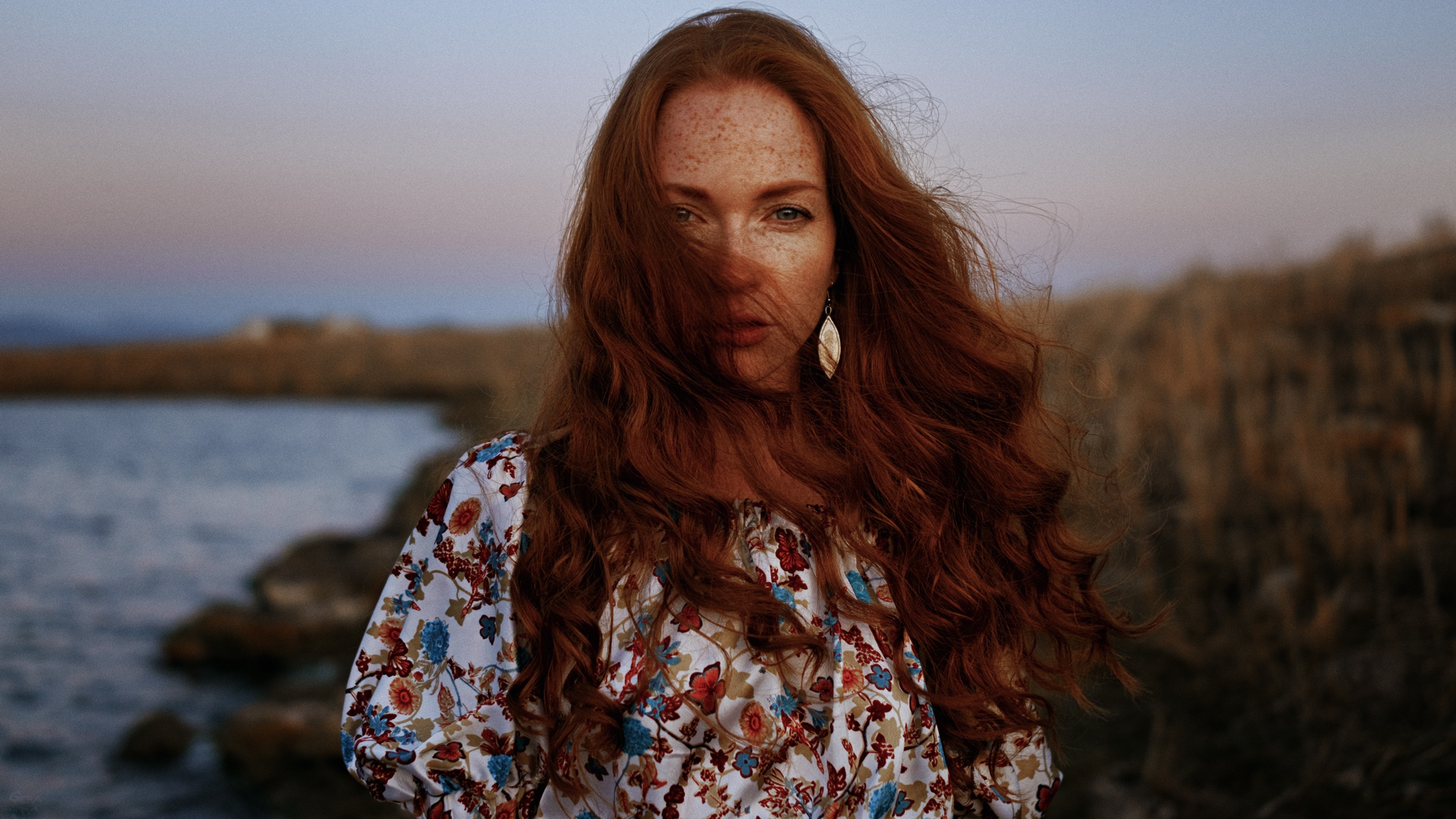 Women Model Oksana Butovskaya Redhead Wavy Hair Long Hair Hair In Face Portrait Freckles Dress Depth 2000x1125