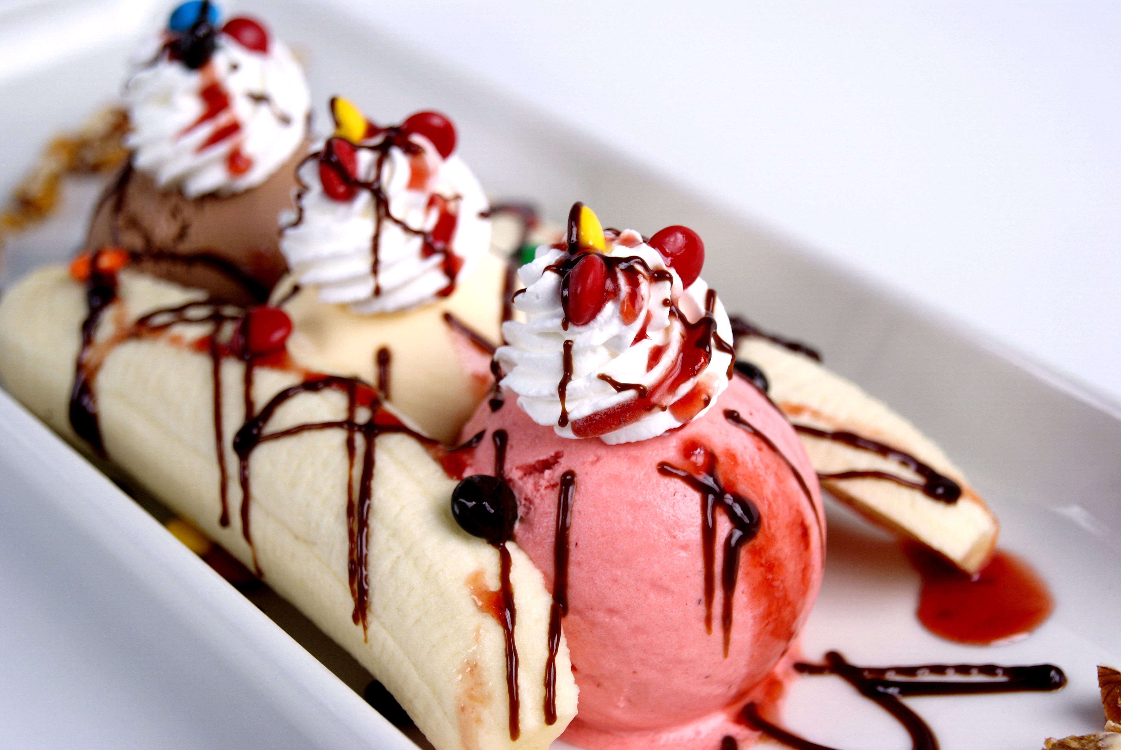 Banana Split Ice Cream 3872x2592