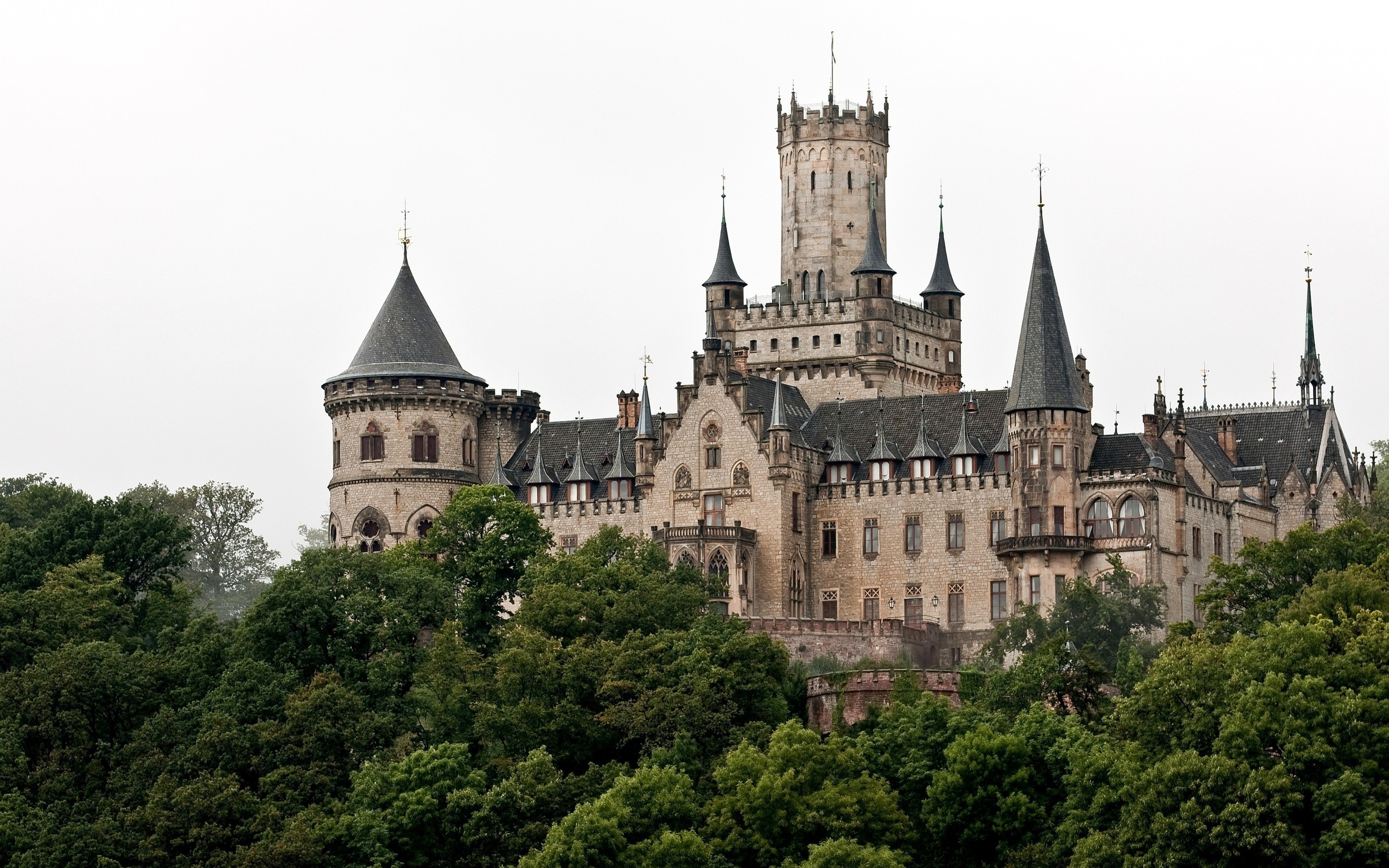 Hanover Germany Castle Tower 2560x1600