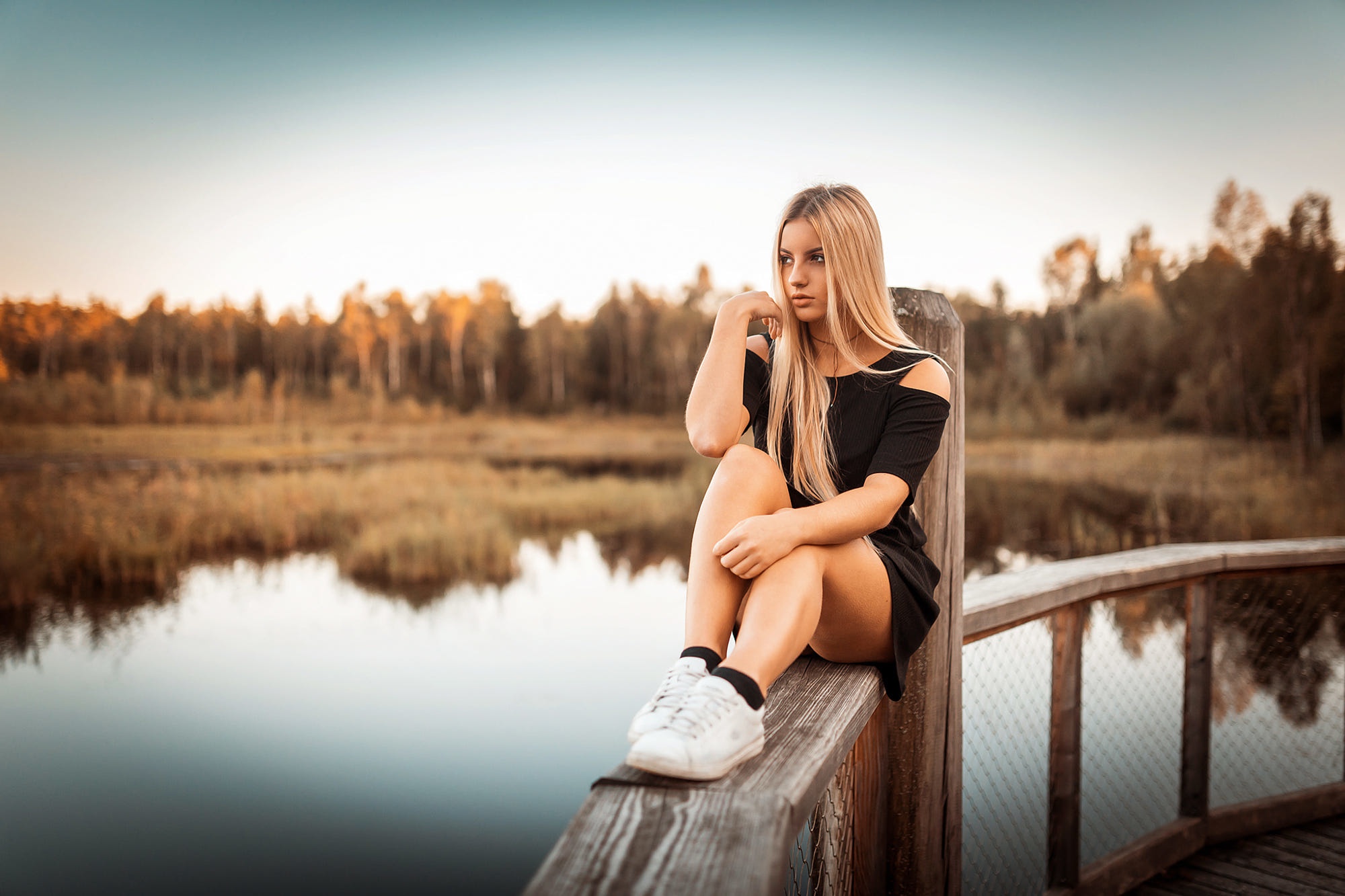 Women Model Women Outdoors Blonde Sitting Long Hair Water Reflection Reinhard Furstberger Dress 2000x1333