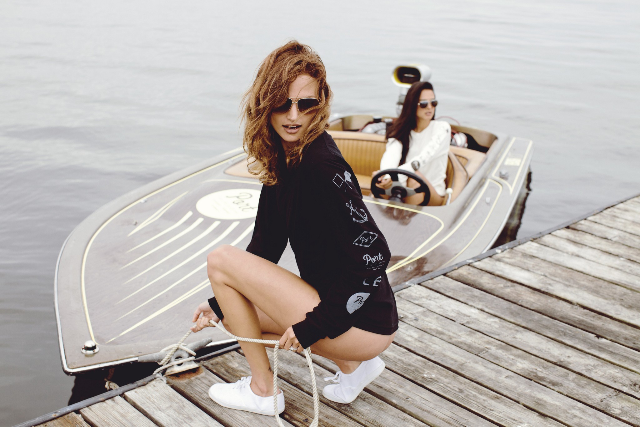 Women Boat Model Pier Lake Shades Women With Shades Gray Two Women Speedboat 2048x1365