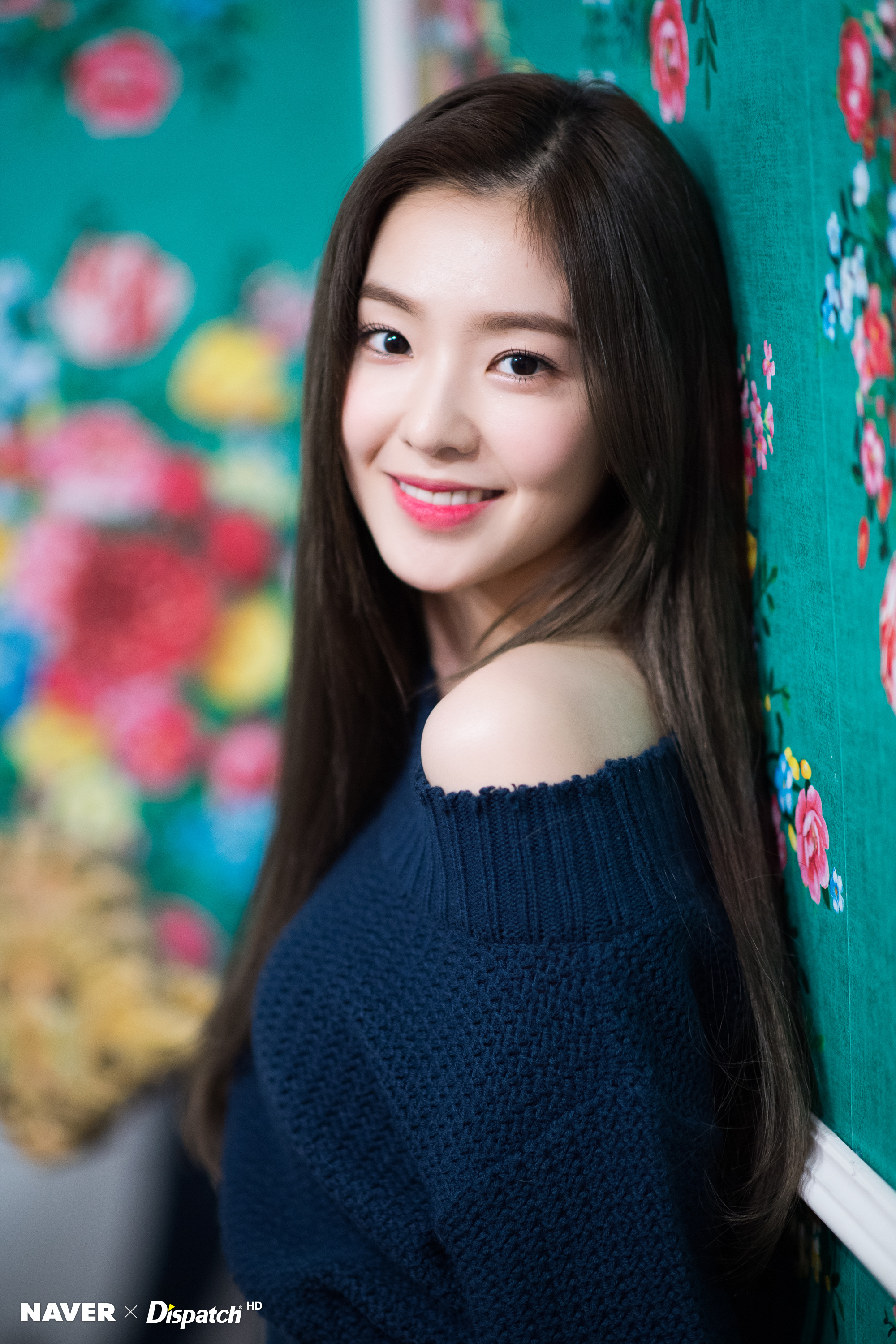 K Pop RedVelvet Women Irene Red Velvet Asian Blue Sweater Looking Over Shoulder Brunette Long Hair S 2000x3000