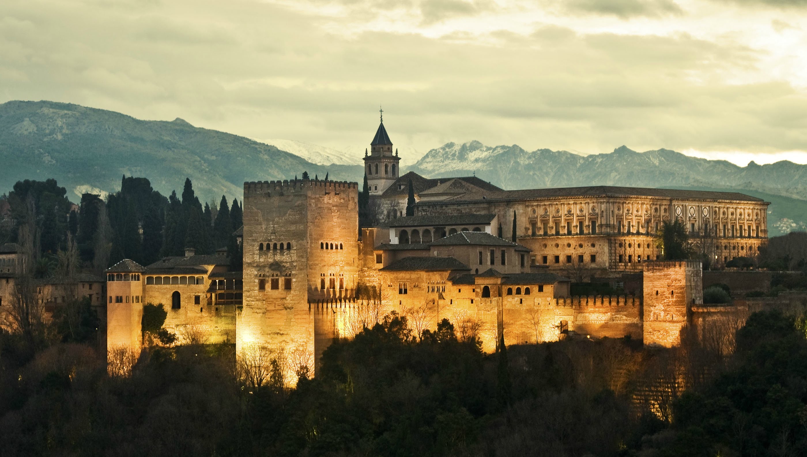 Spain Alhambra Fortress Granada 2800x1585