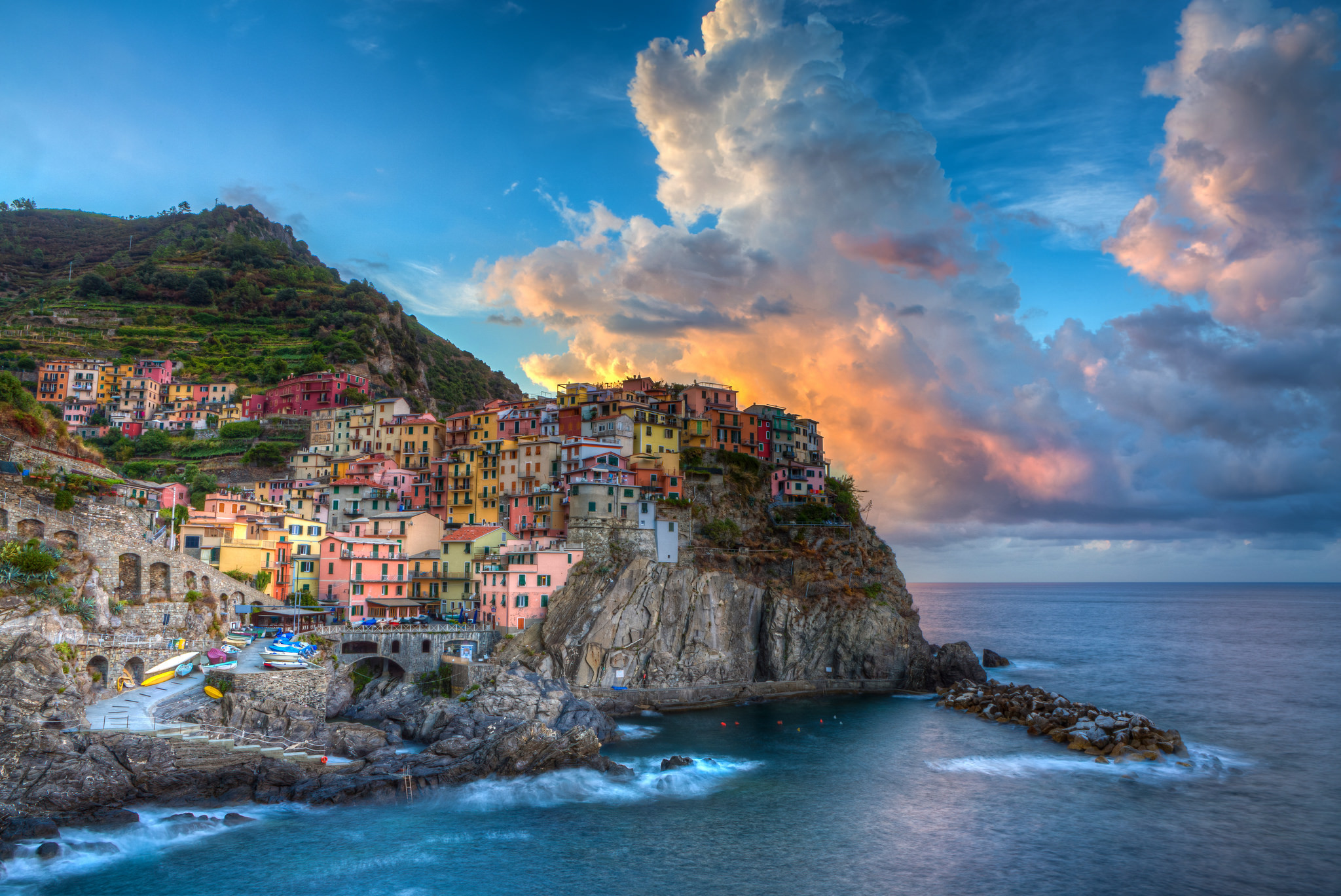 Man Made Manarola Italy Village Rock Mountain Ocean House Colorful HDR 2048x1368