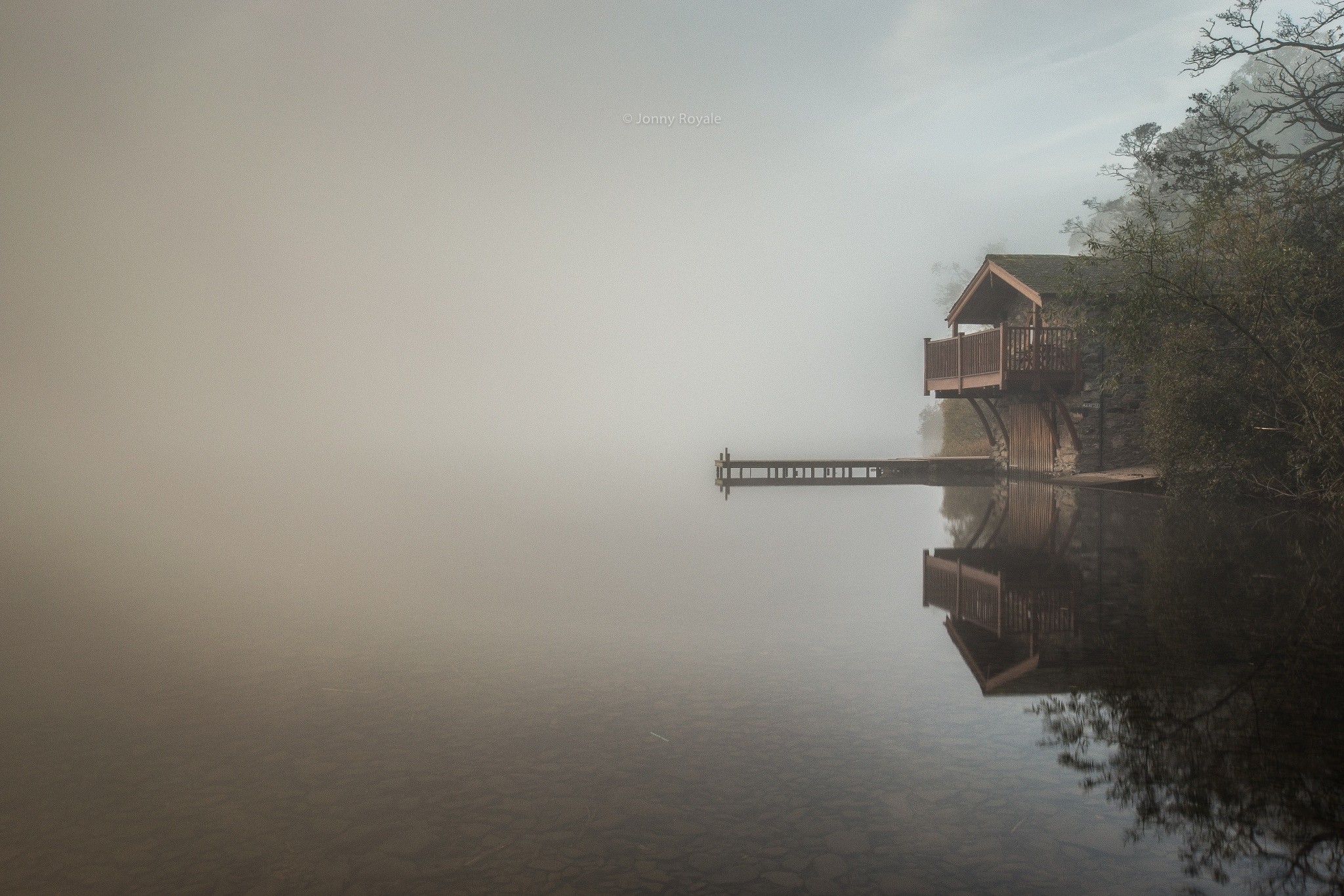 Nature Landscape Lake Mist Boathouses Trees England Water Reflection Morning Calm 2048x1365