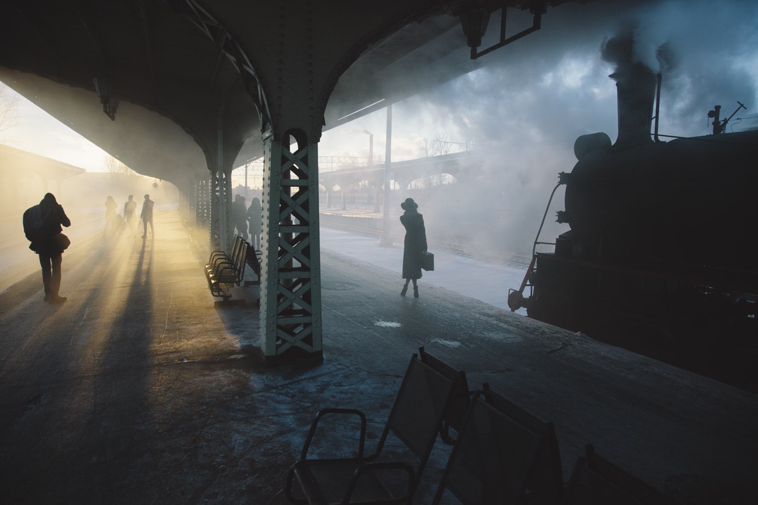 Photography Railway Train Station People Steam Locomotive Smoke Mist Shadow Bench St Petersburg Russ 1500x1000