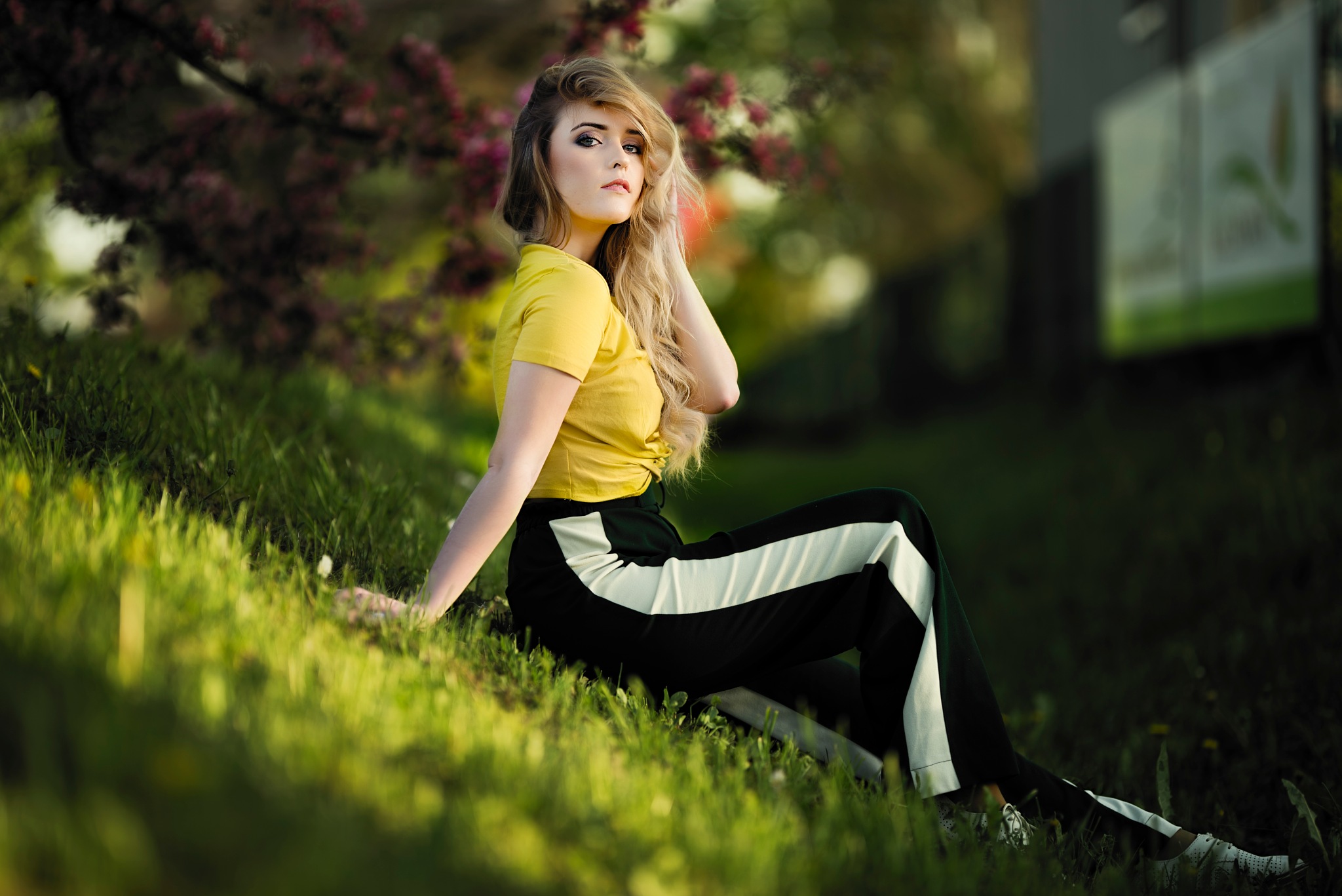 Women Blonde Brown Eyes Yellow Shirt Sitting Grass Looking At Viewer Hands In Hair Yellow Tops Model 2048x1367