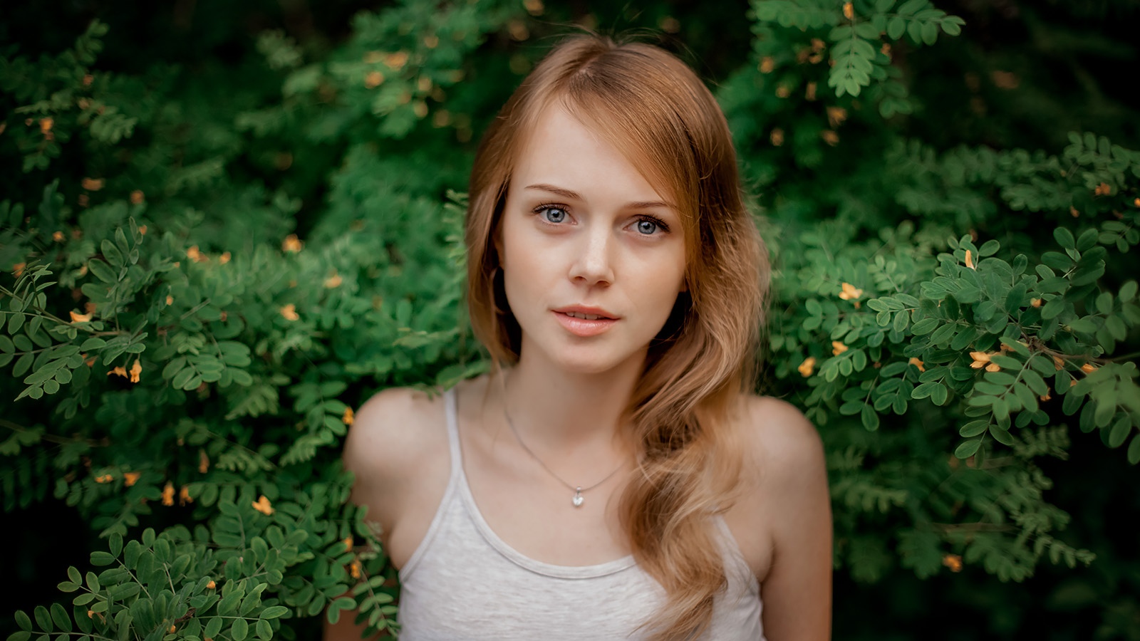 Katerina Romanyuk Dmitry Korneev Women Redhead Blue Eyes Women Outdoors 1600x900