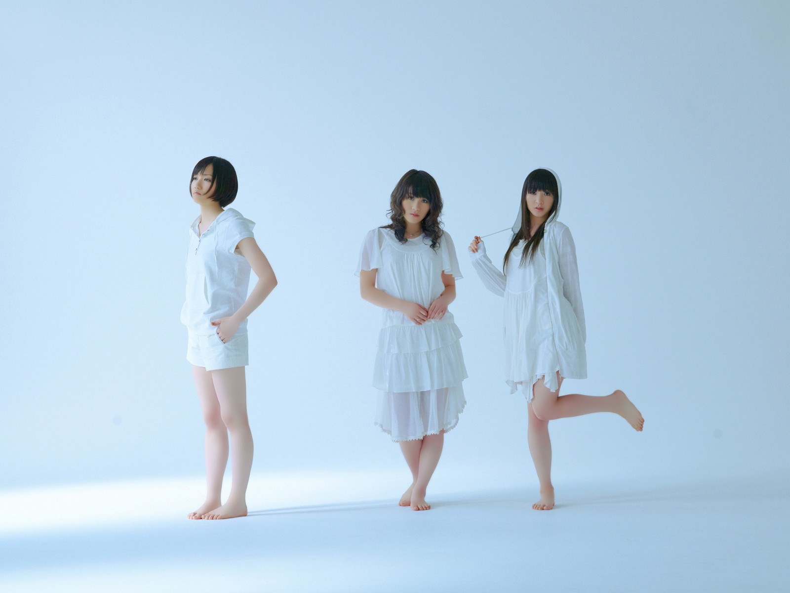 Perfume Band Women Asian Barefoot Feet Toes Nocchi Achan Kashiyuka 1600x1200