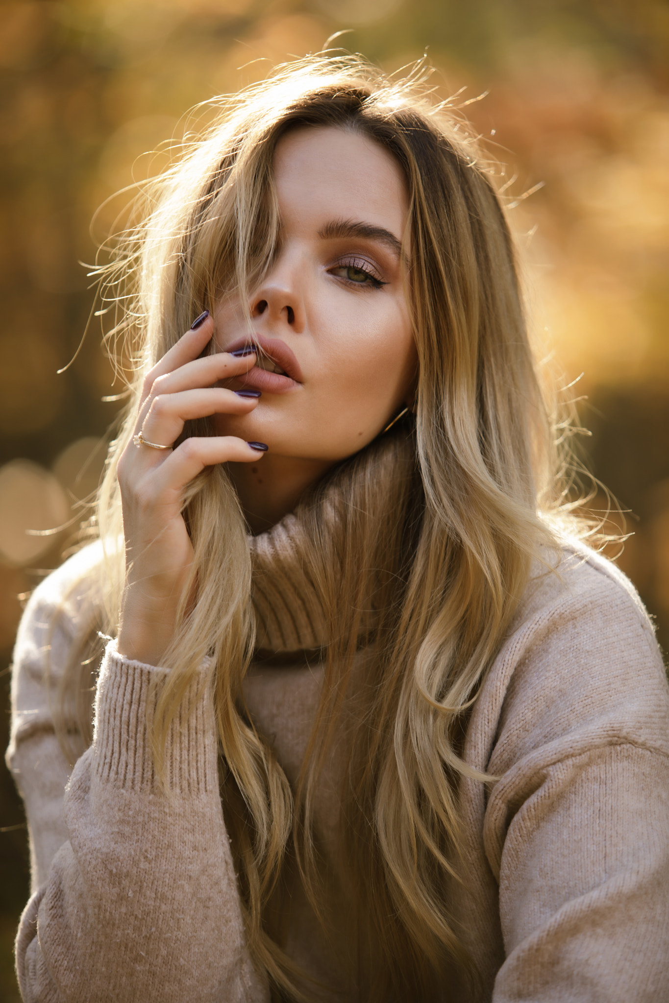 Ukasz Struzik Blonde Coats Women Outdoors Women Model Portrait Display Finger On Lips Hair In Face S 1365x2048