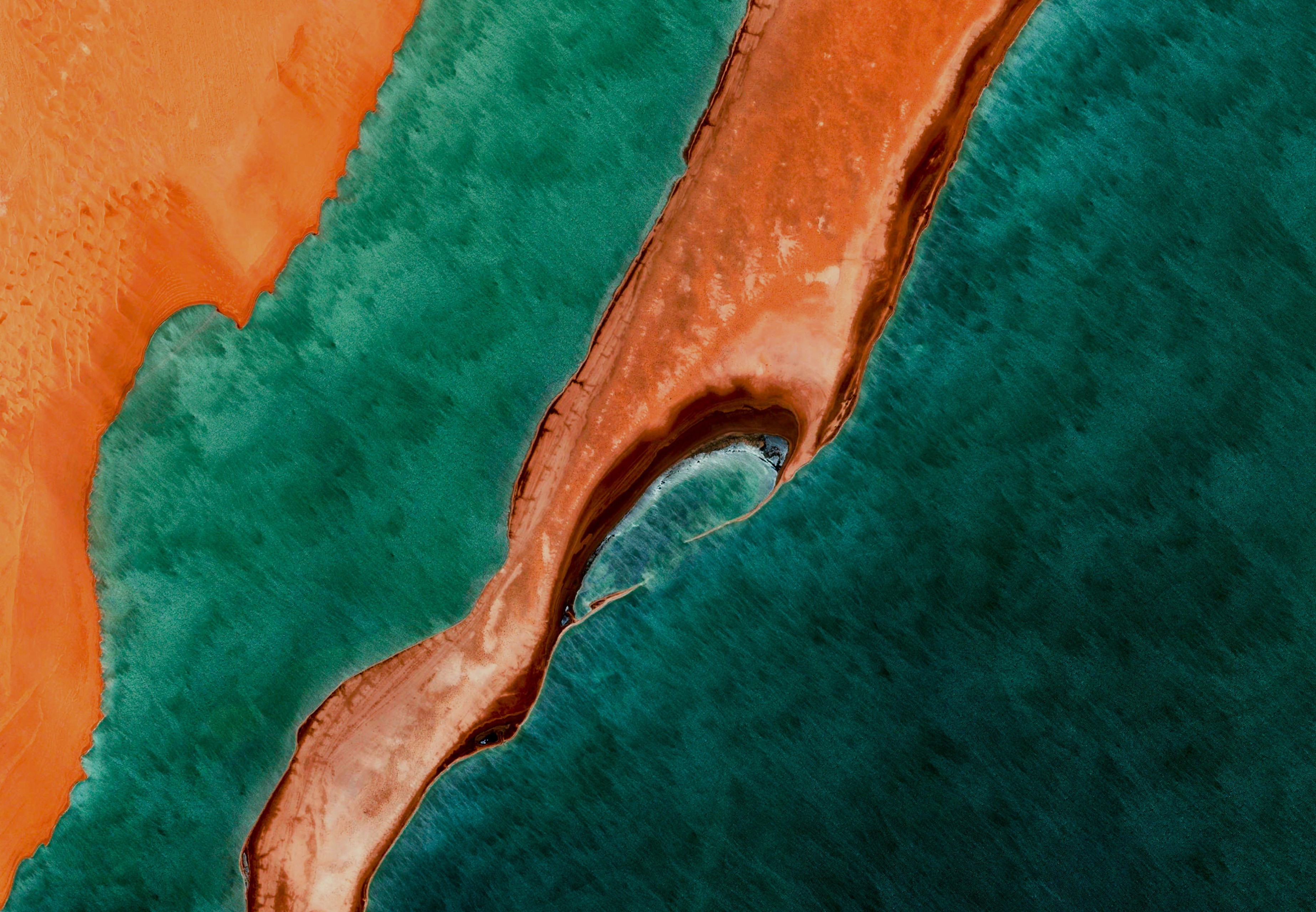 Aerial View Landscape Surreal Sea Coast Peninsula 3692x2560