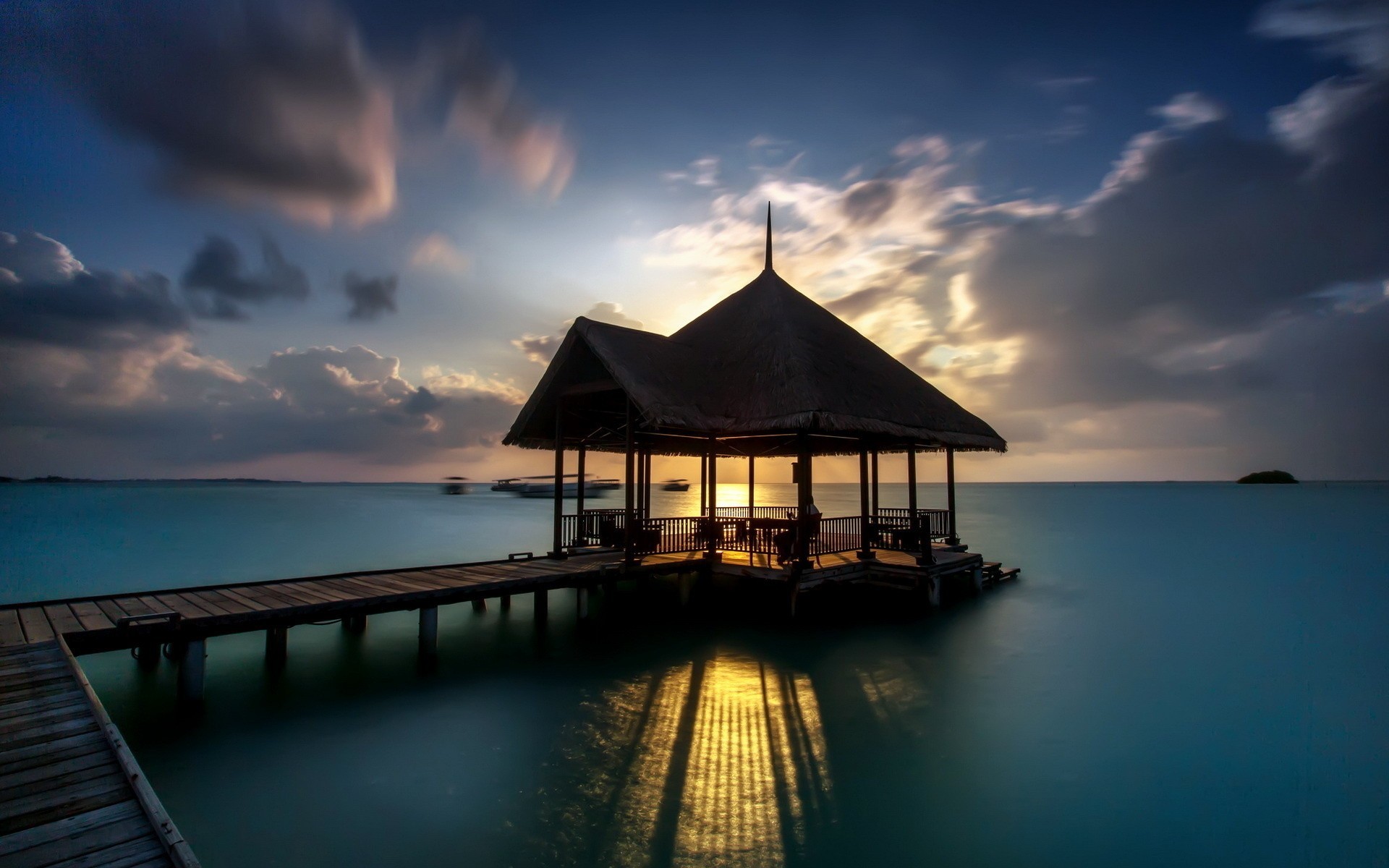 Pier Hut Water Clouds Sunset Reflection Landscape Shadow Sunlight Calm Long Exposure Gazebo Sea Boat 1920x1200