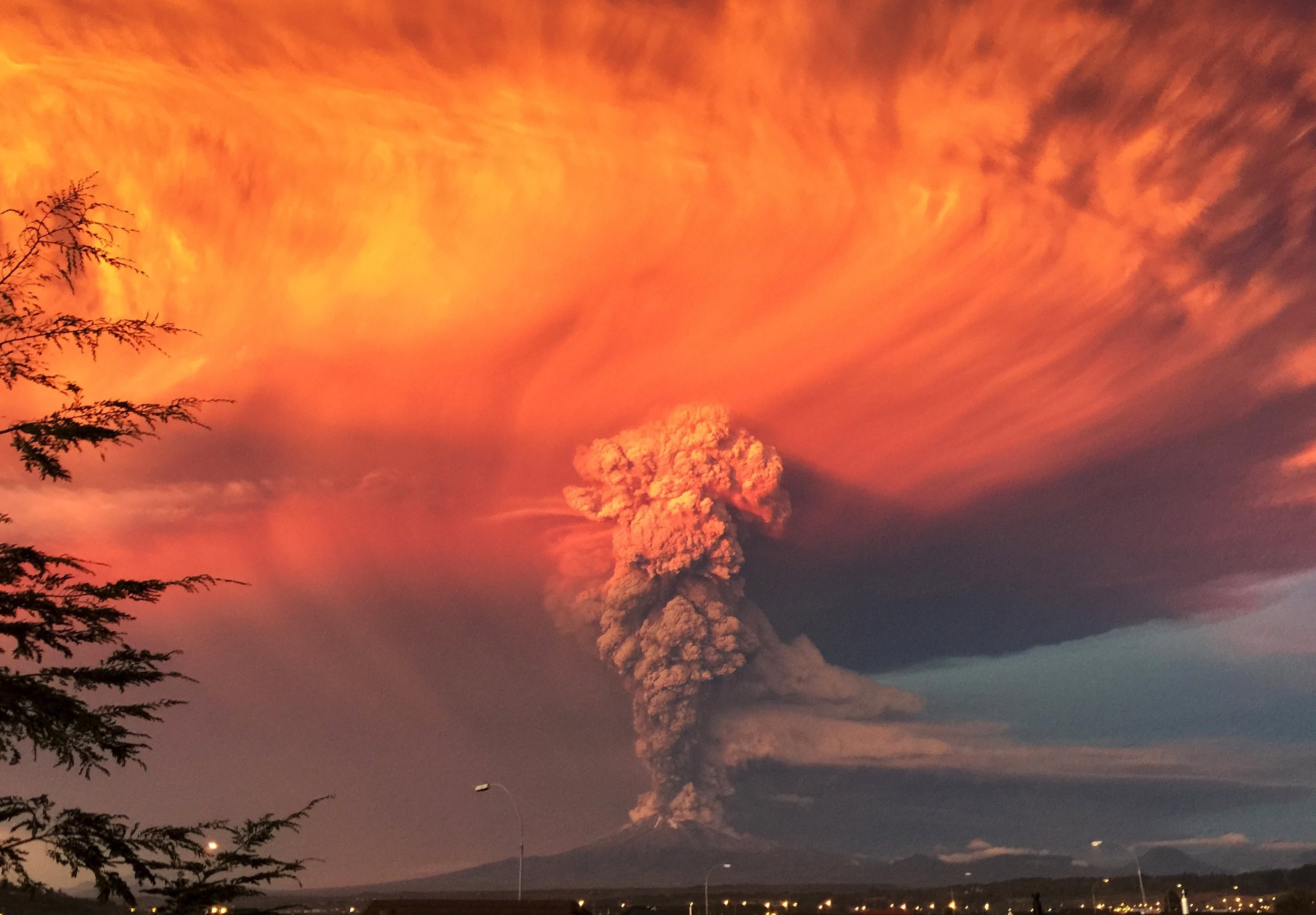 Nature Clouds Smoke Volcano Eruptions 3147x2189