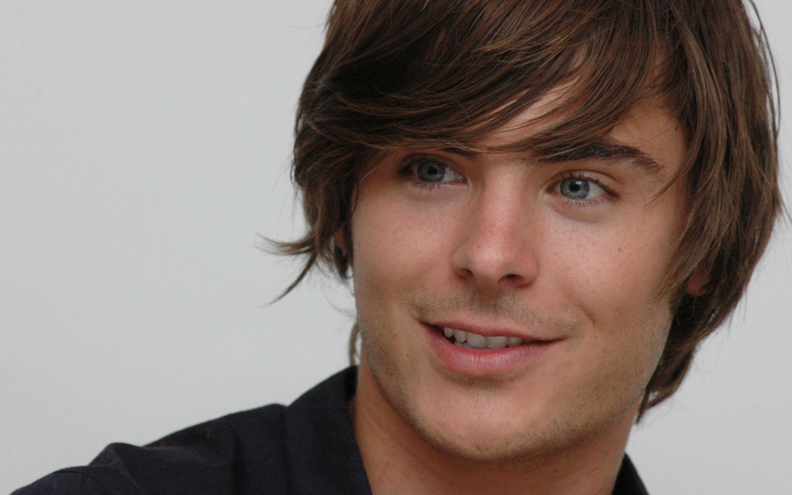 Zac Efron Actor American 2560x1600