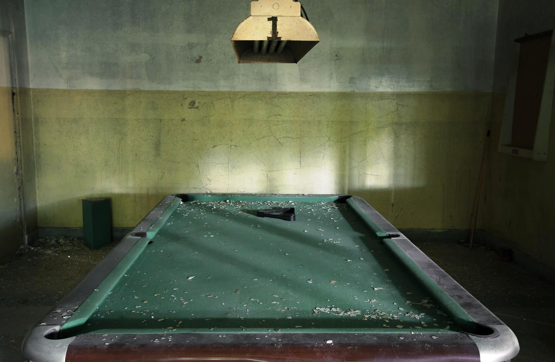 Abandoned Interior Pool Table Triangle Sunlight Wall Neon Shadow 1933x1260