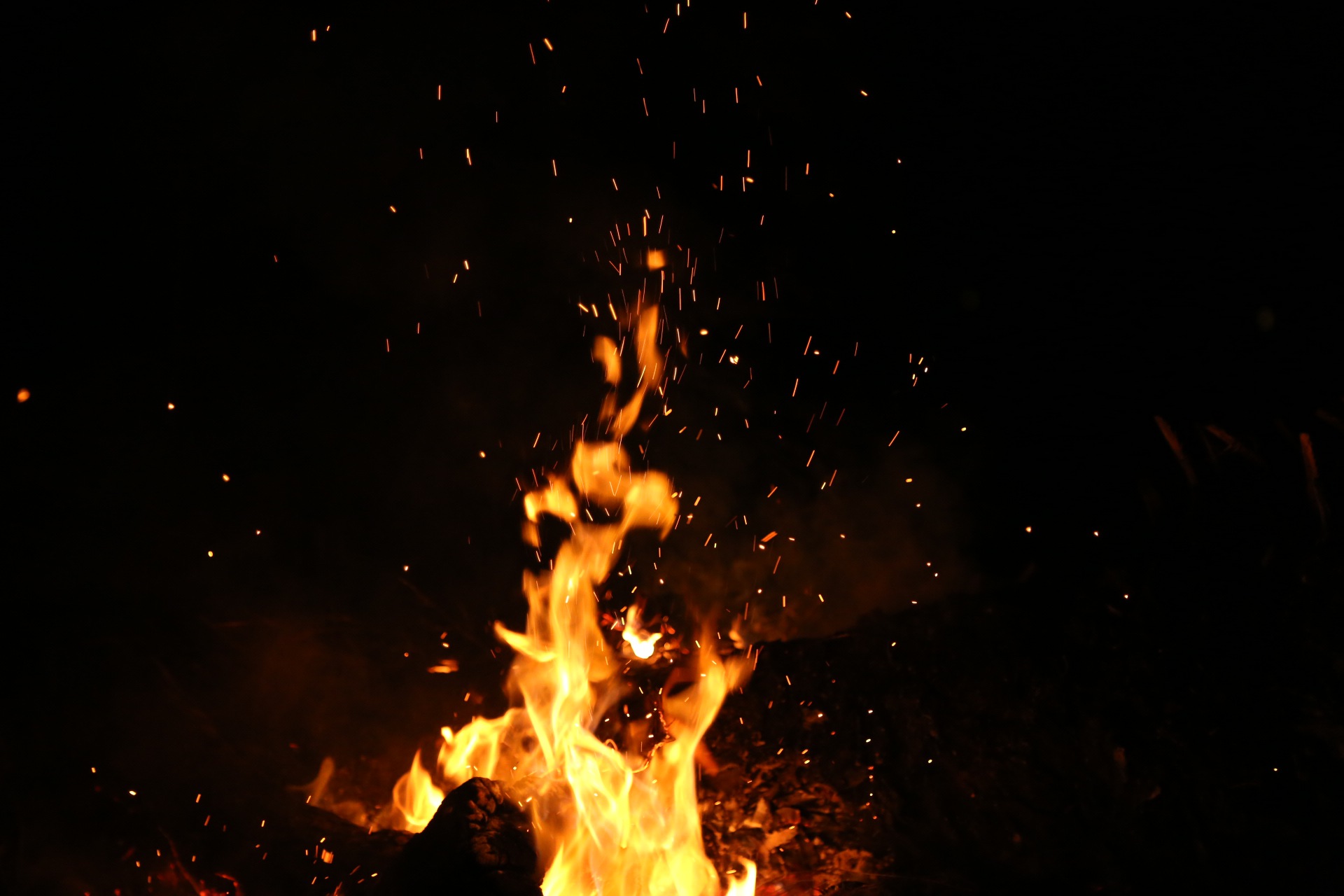 Fire Burning Night Bonfires Sparks Smoke 1920x1280