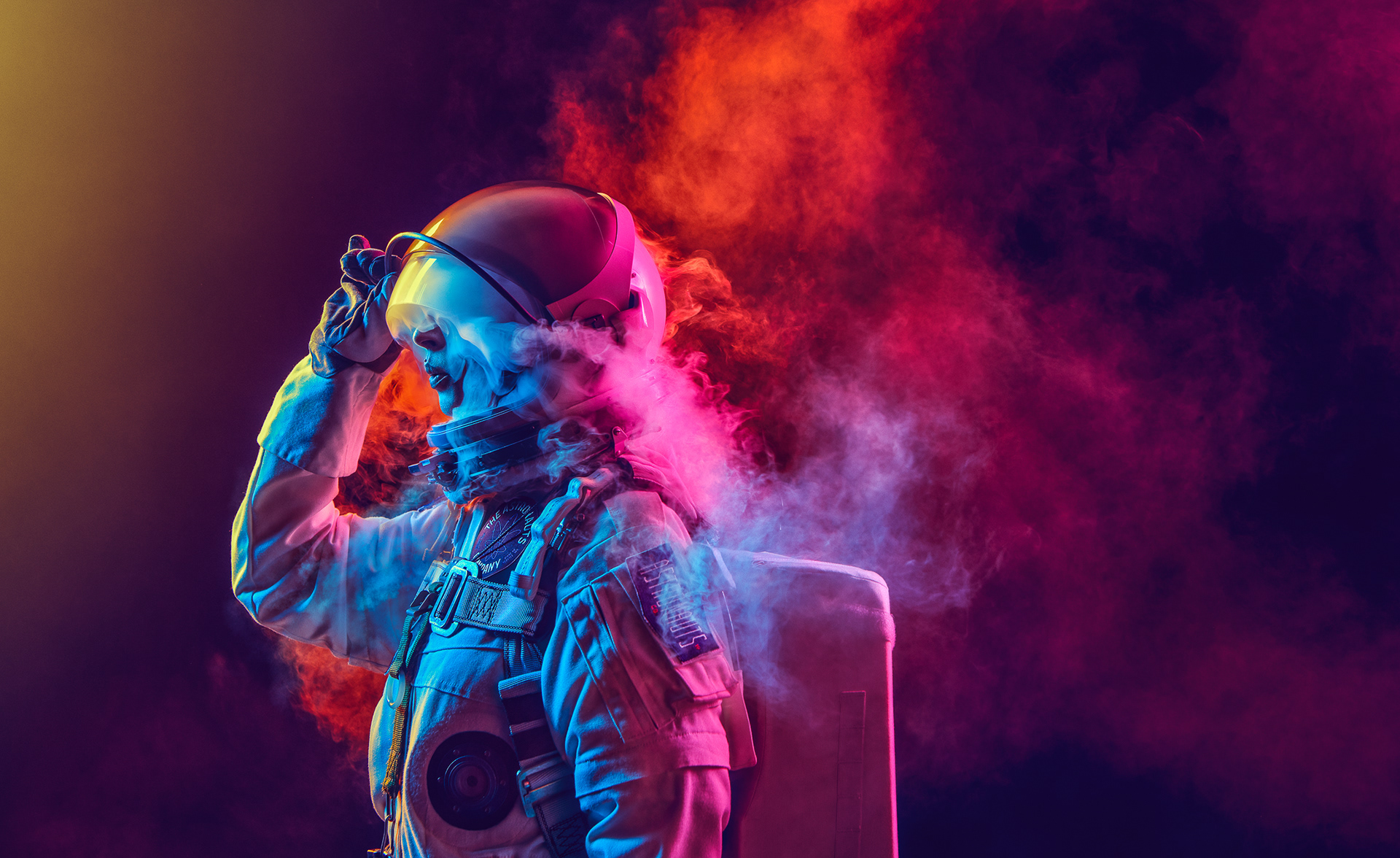 Astronaut Smoke Colored Smoke NASA Space Women Tim Tadder Photography Light Effects Adobe Neon Neon  1920x1176