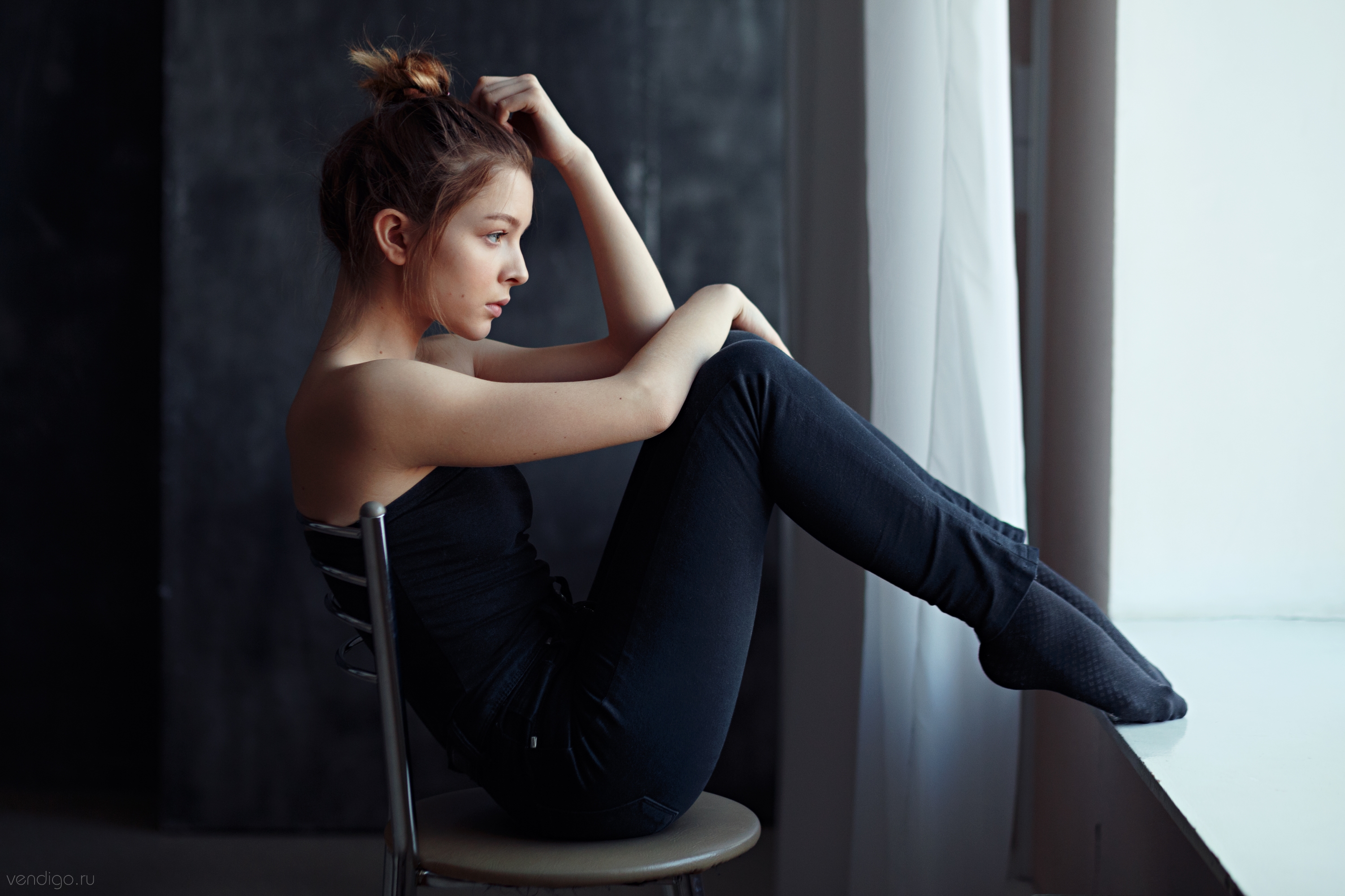 Women Model Brunette Looking Away Profile Hairbun Indoors Bare Shoulders Black Tops Jeans Socks Blac 3000x2000