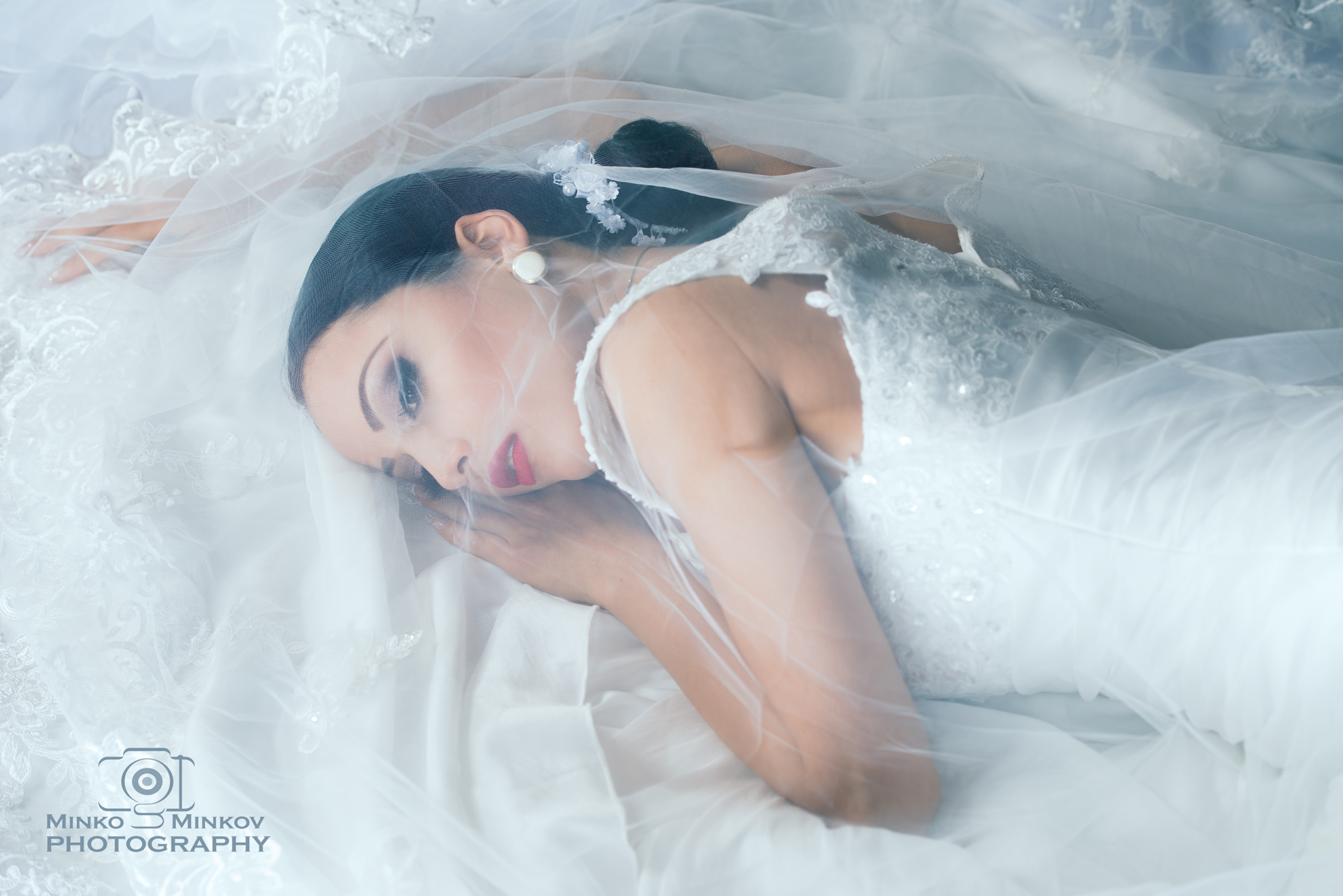 Minko Minkov Flowers White Dress Brides Looking Away Women Frock 2048x1367