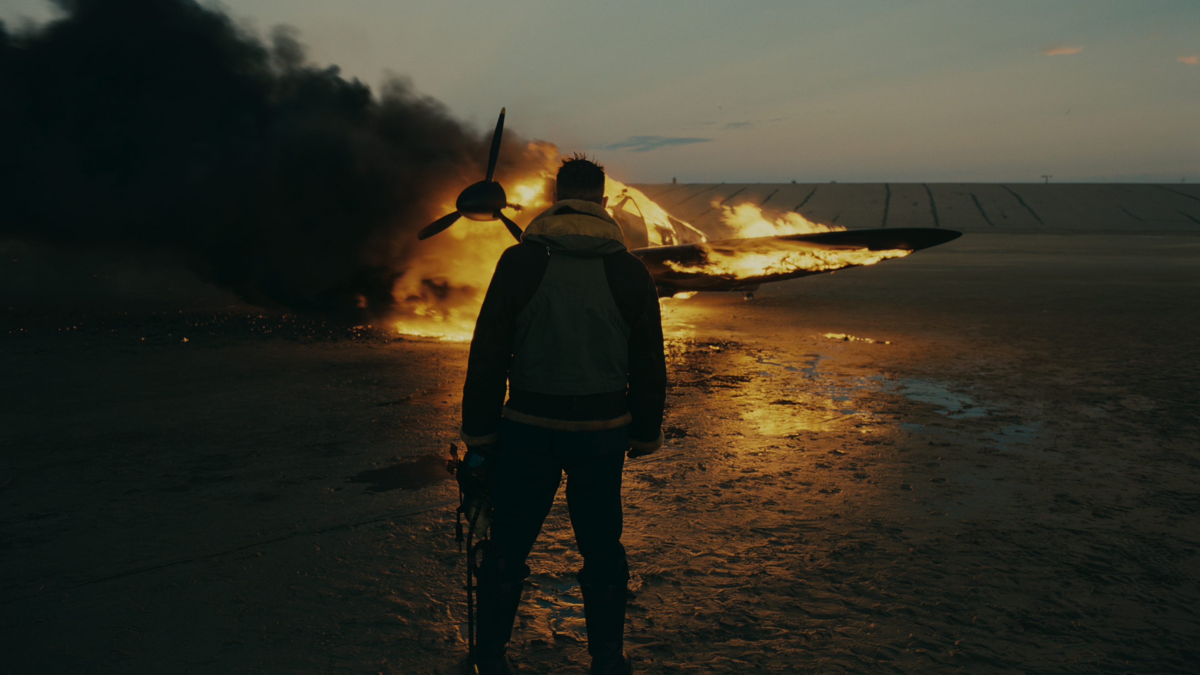 Dunkirk Airplane Tom Hardy Pilot Fire Movies 3840x2160