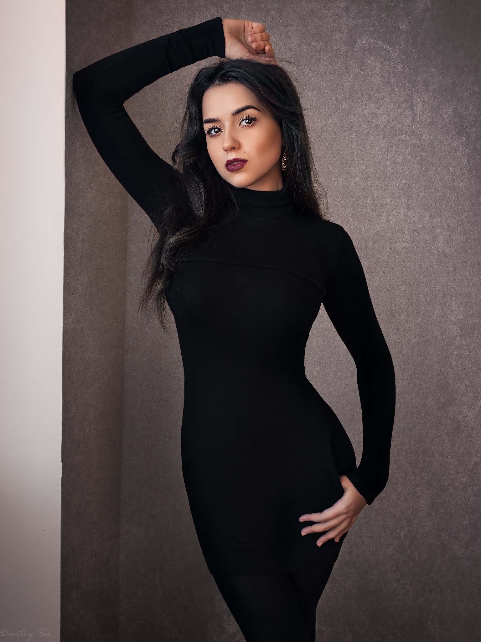 Ura Pechen Women Model Arms Up Black Black Clothing Black Hair Black Dress Looking At Viewer Wavy Ha 1536x2048