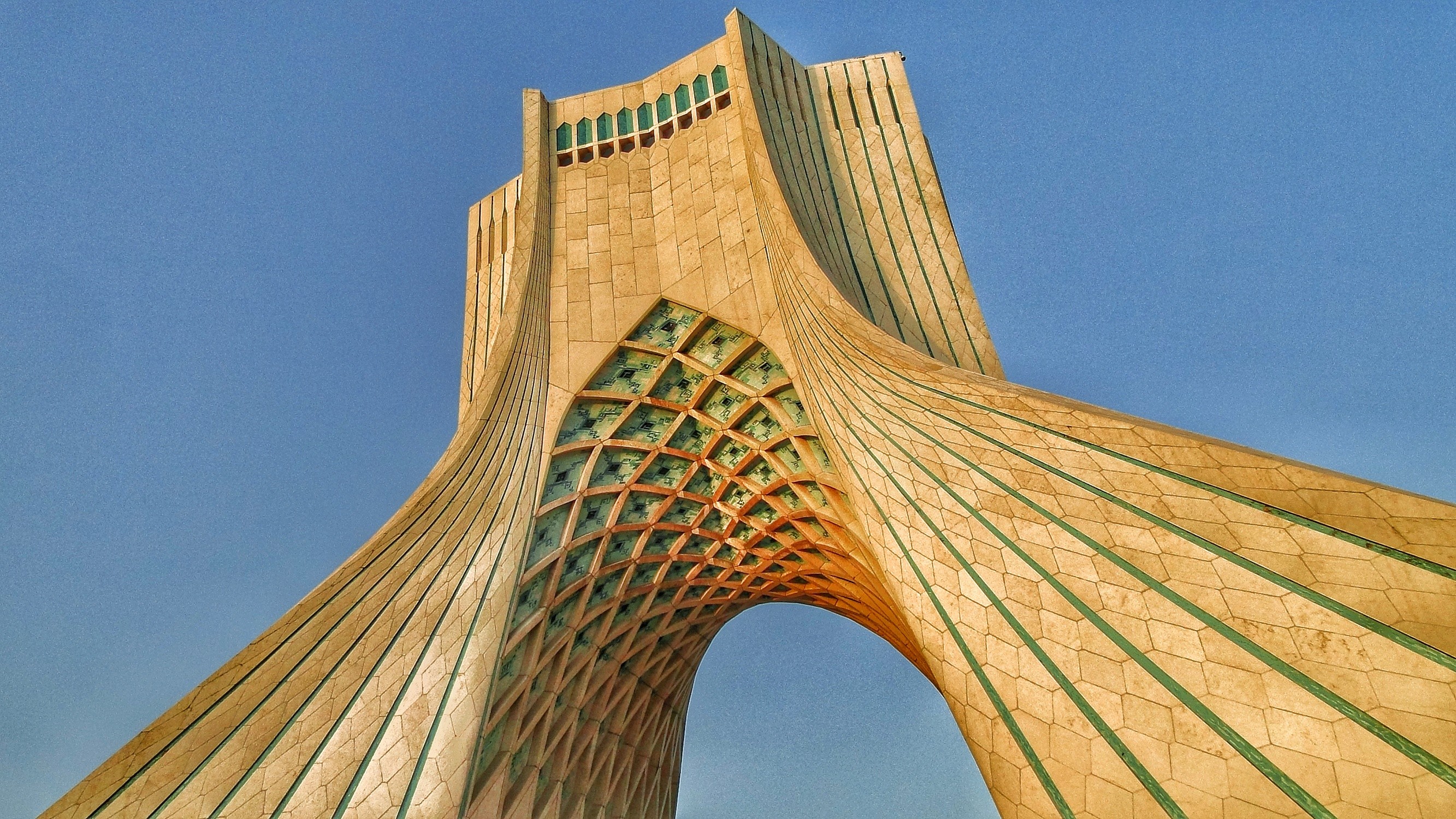 Tower Iran Tehran Azadi Square Old Building HDR 2666x1500
