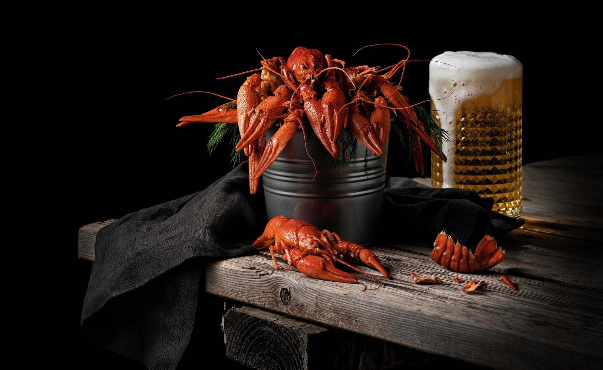 Food Still Life Seafood Beer Drinking Glass Alcohol Lobsters Wooden Surface Bucket 1920x1177