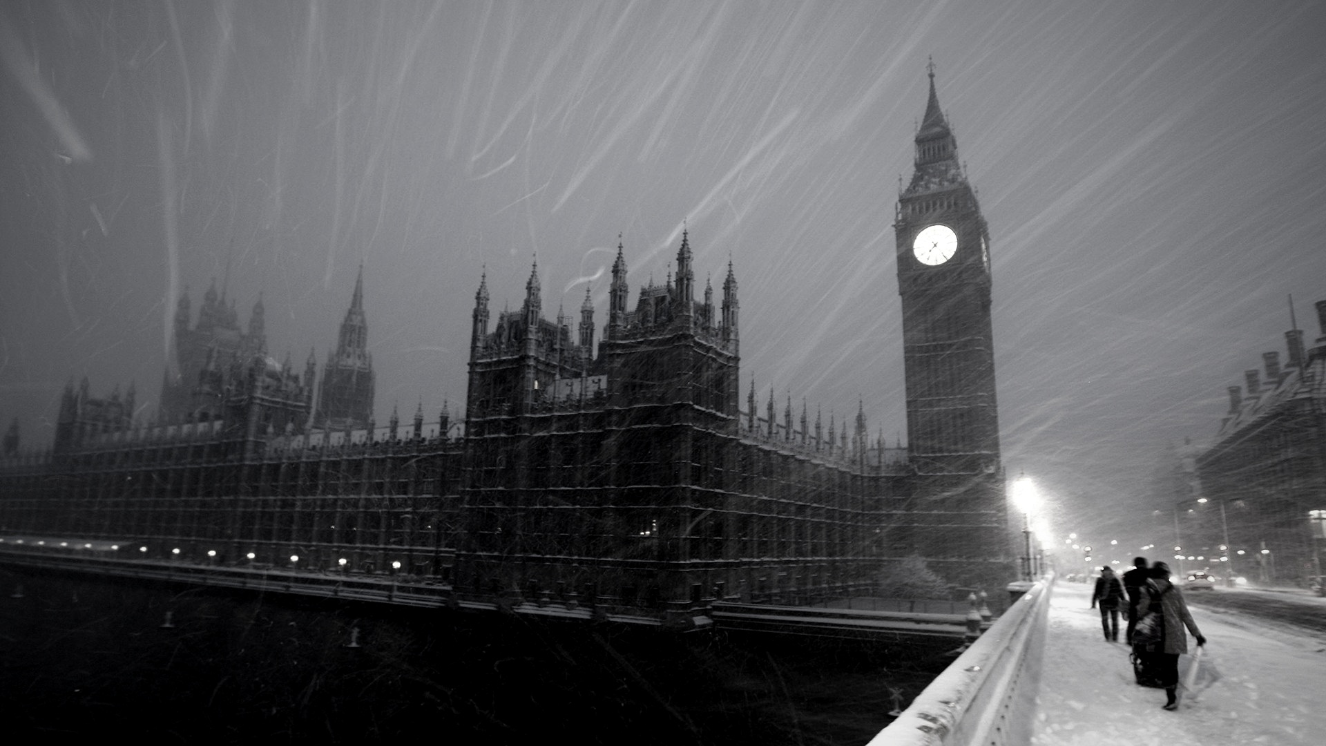 Photography Monochrome London UK Winter England Westminster Big Ben Snow Bridge Architecture People  1920x1080