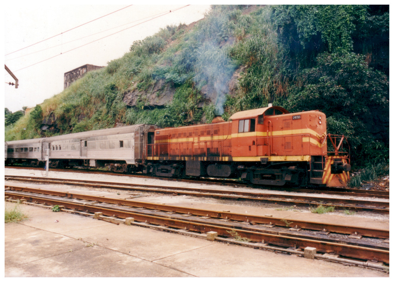 Train R F F S A Diesel Locomotive Locomotive 1280x914