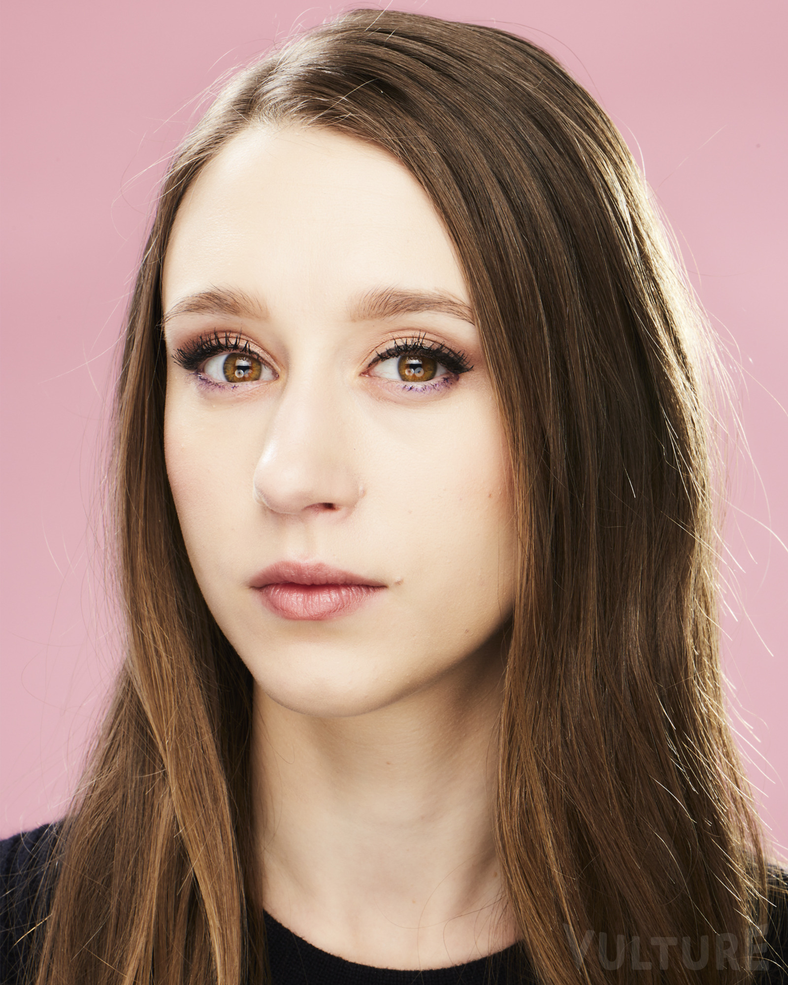 Taissa Farmiga Women Actress Brunette Long Hair Face Pink Background Closeup 1600x2000