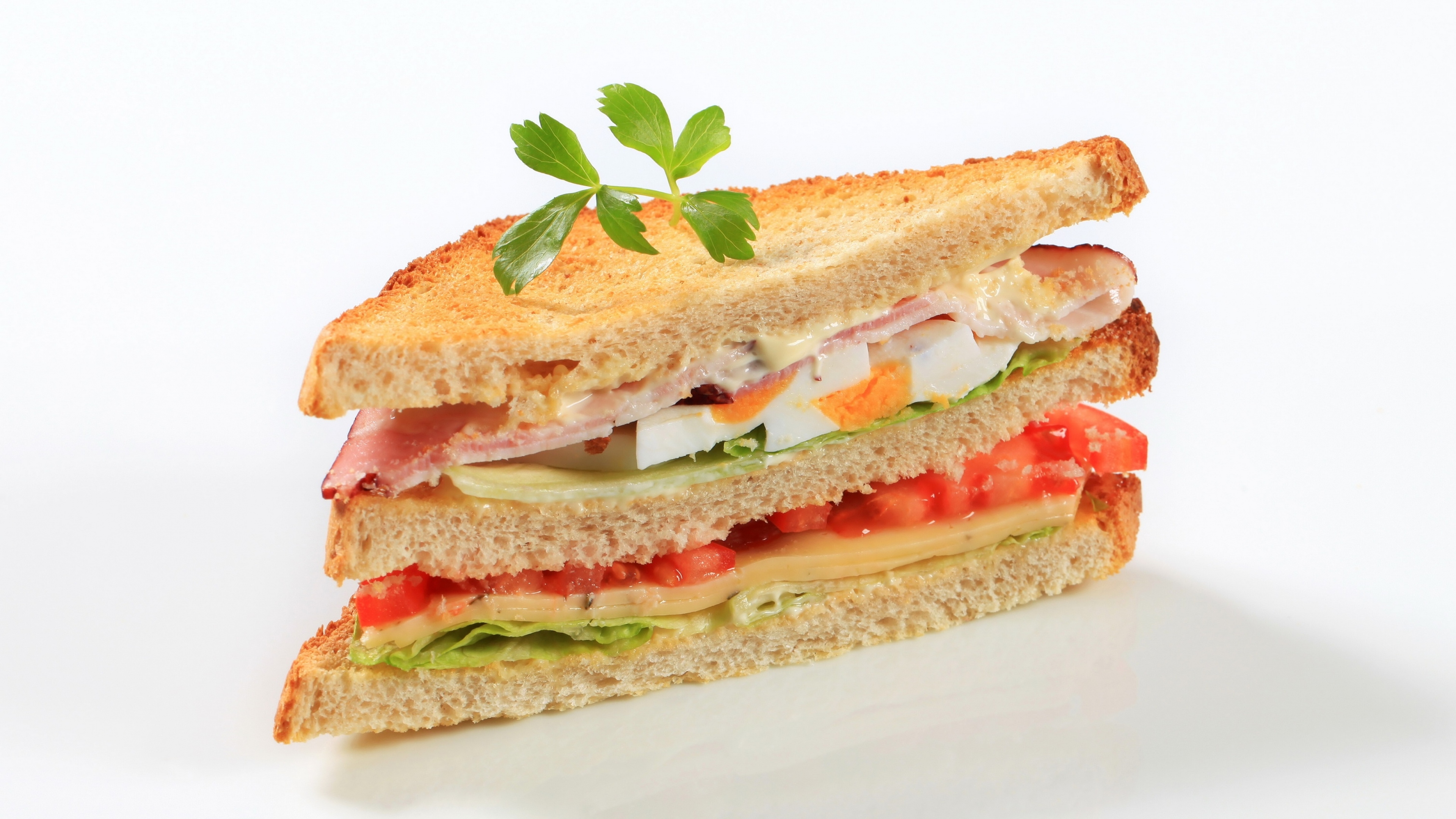 Sandwich Food White Background Eggs Tomatoes Ham Bread 3840x2160