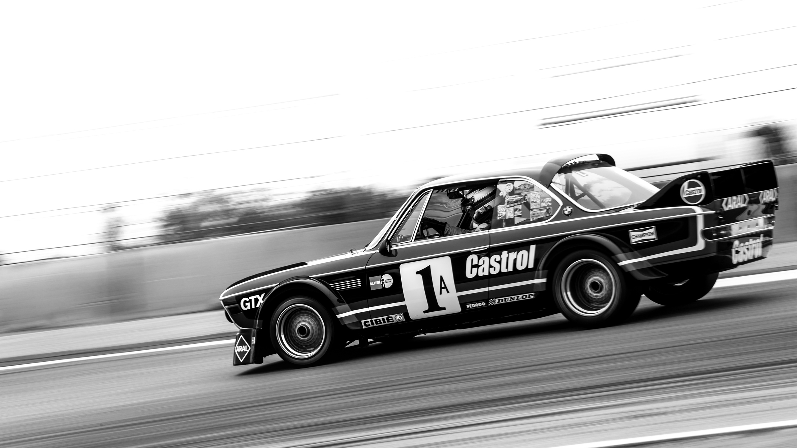 Race Cars Monochrome Castrol Livery BMW E9 2560x1440