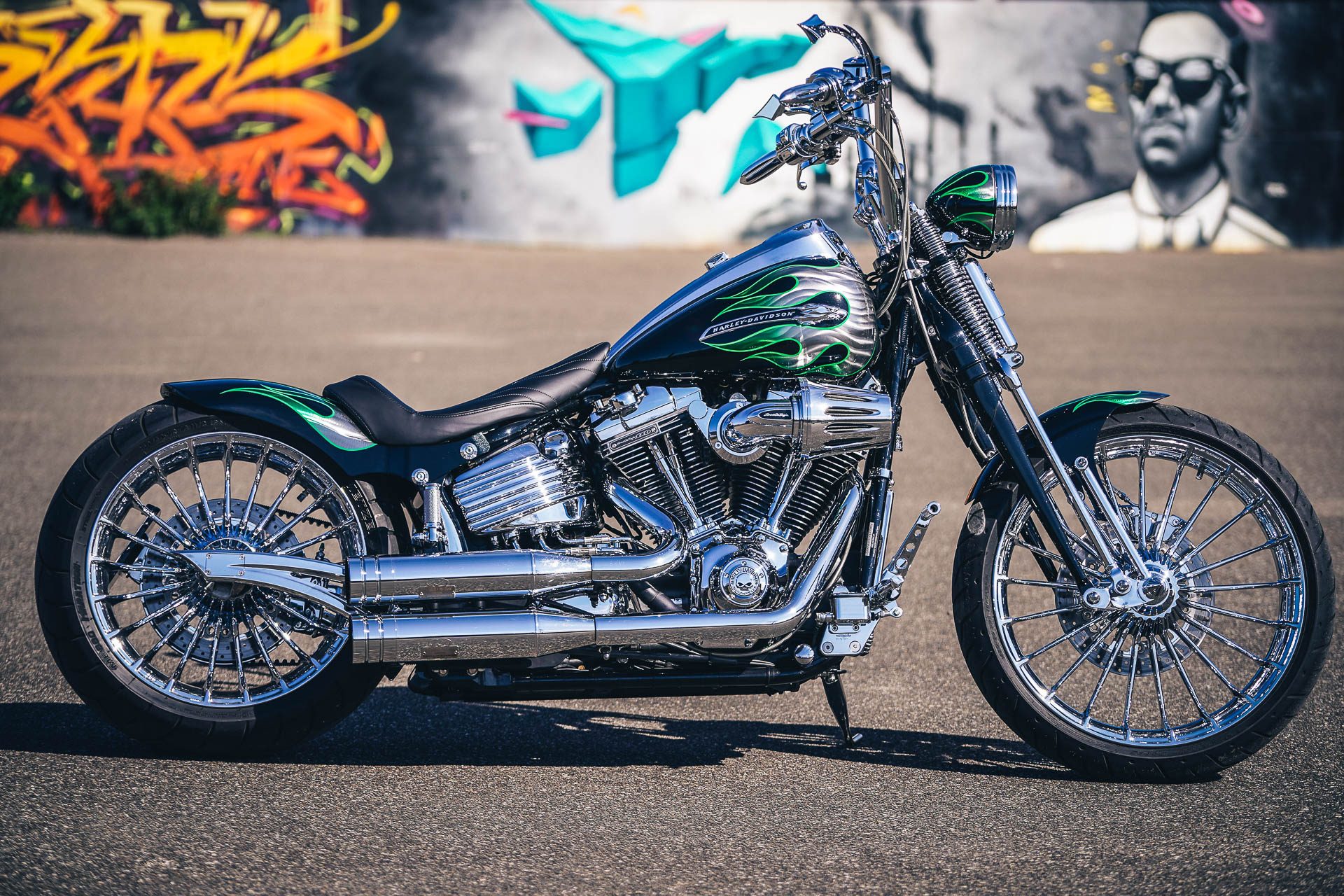 Harley Davidson Harley Davidson Motorcycle Heavy Bike Modified Custom Graffiti Chrome 1920x1280