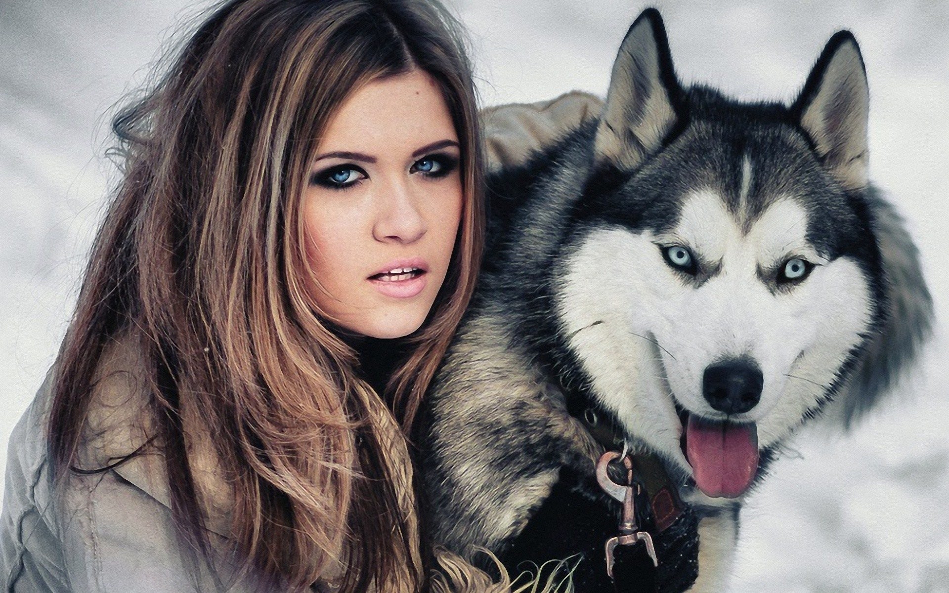 Dog Model Dyed Hair Brunette Women Blue Eyes Open Mouth Siberian Husky Winter Looking At Viewer Wome 1920x1200