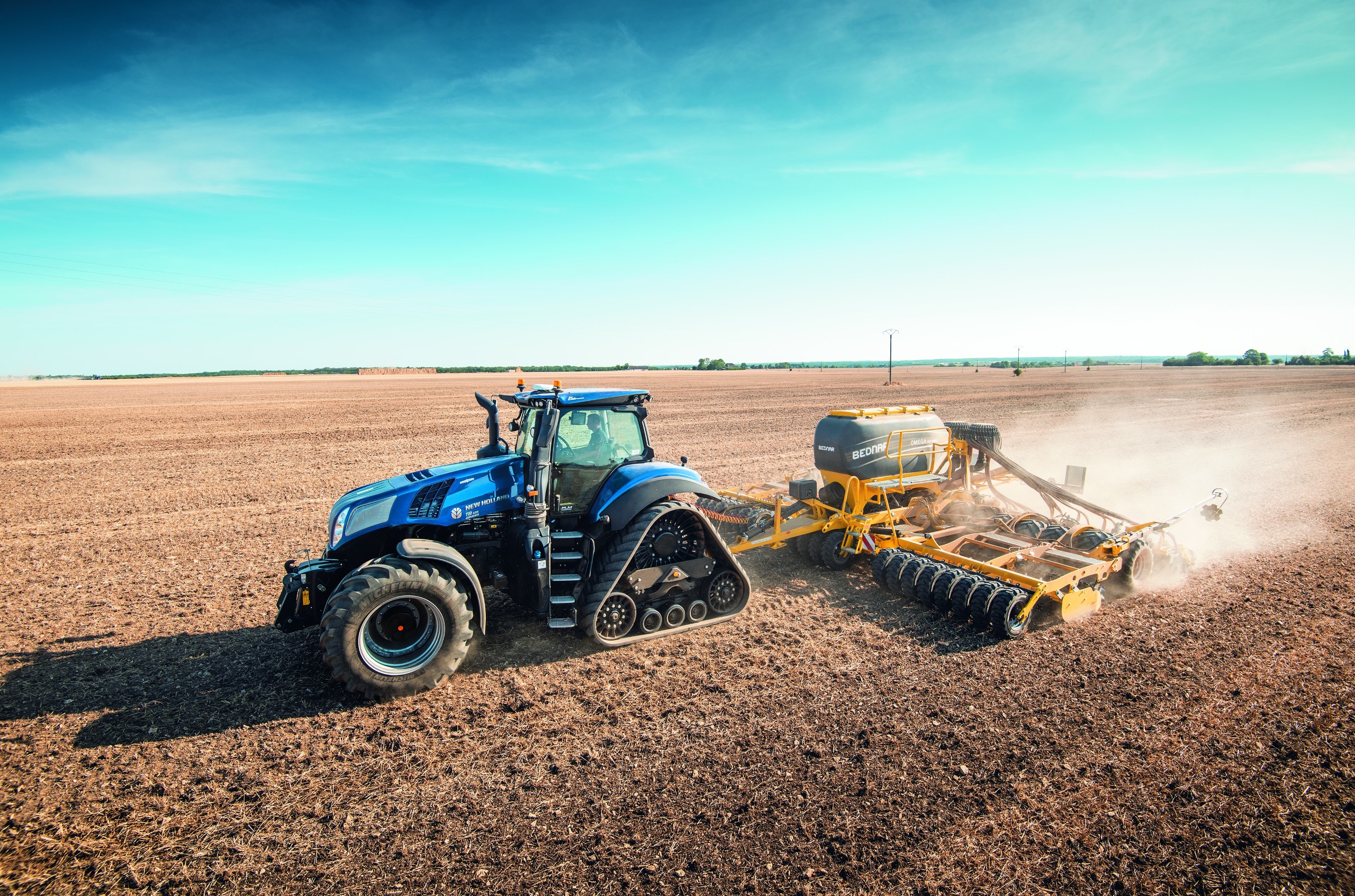 Tractors Field Vehicle Farming Machine 2560x1694