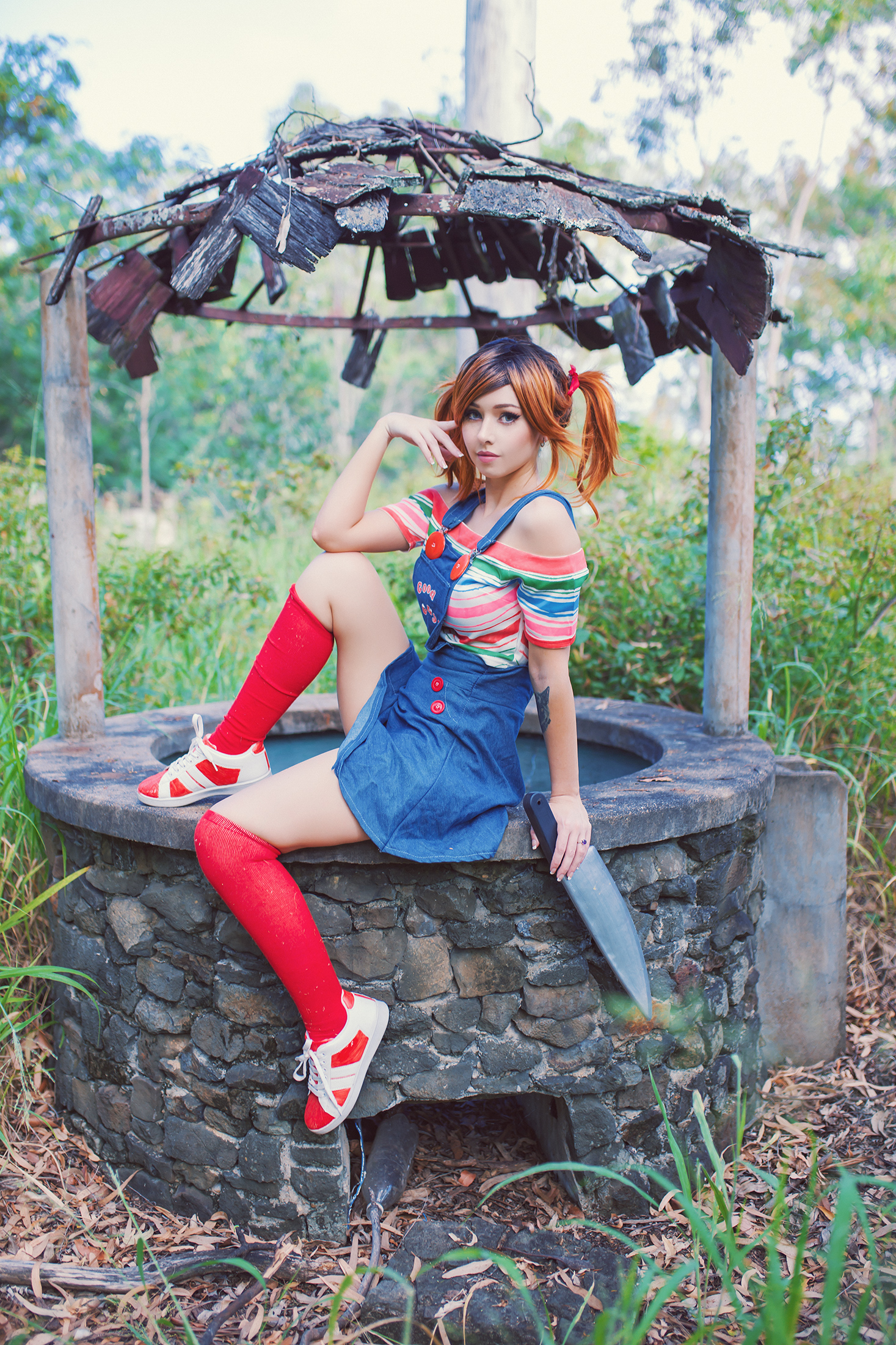 Women Model Dyed Hair Looking At Viewer Cosplay Chucky Sneakers Knee Highs Overalls Women Outdoors S 1467x2200