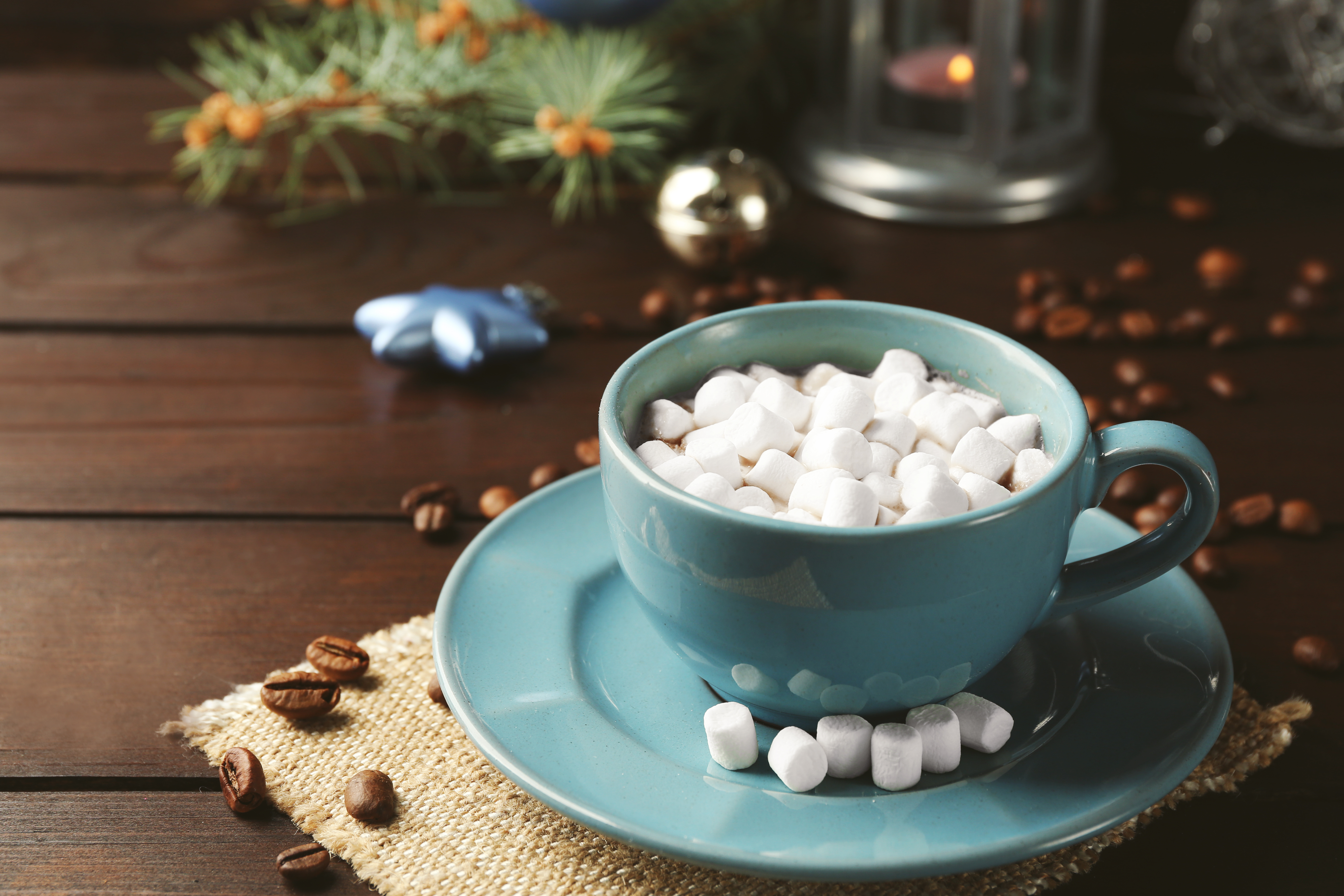 Marshmallow Coffee Beans Cup 5578x3719