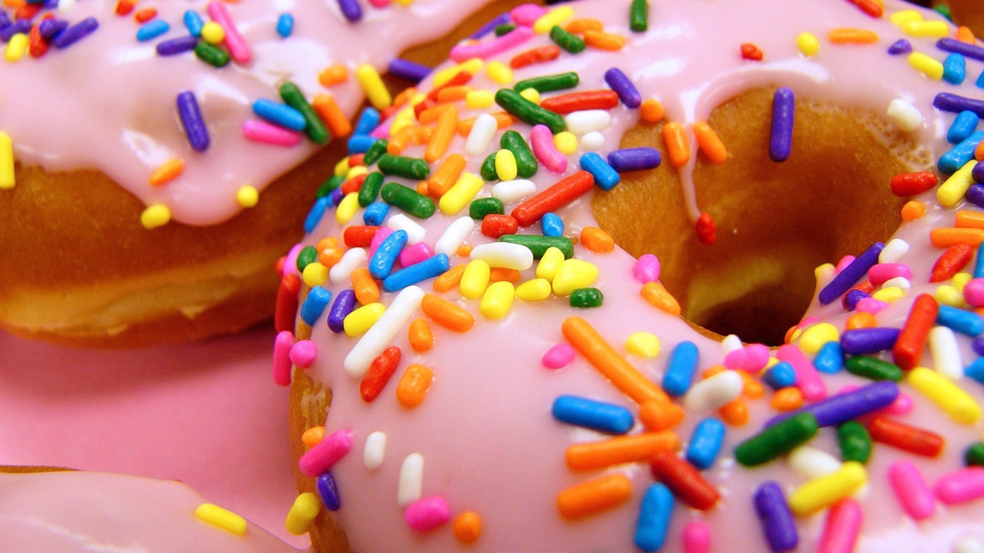 Closeup Donut Dessert Sprinkles Food 1920x1080