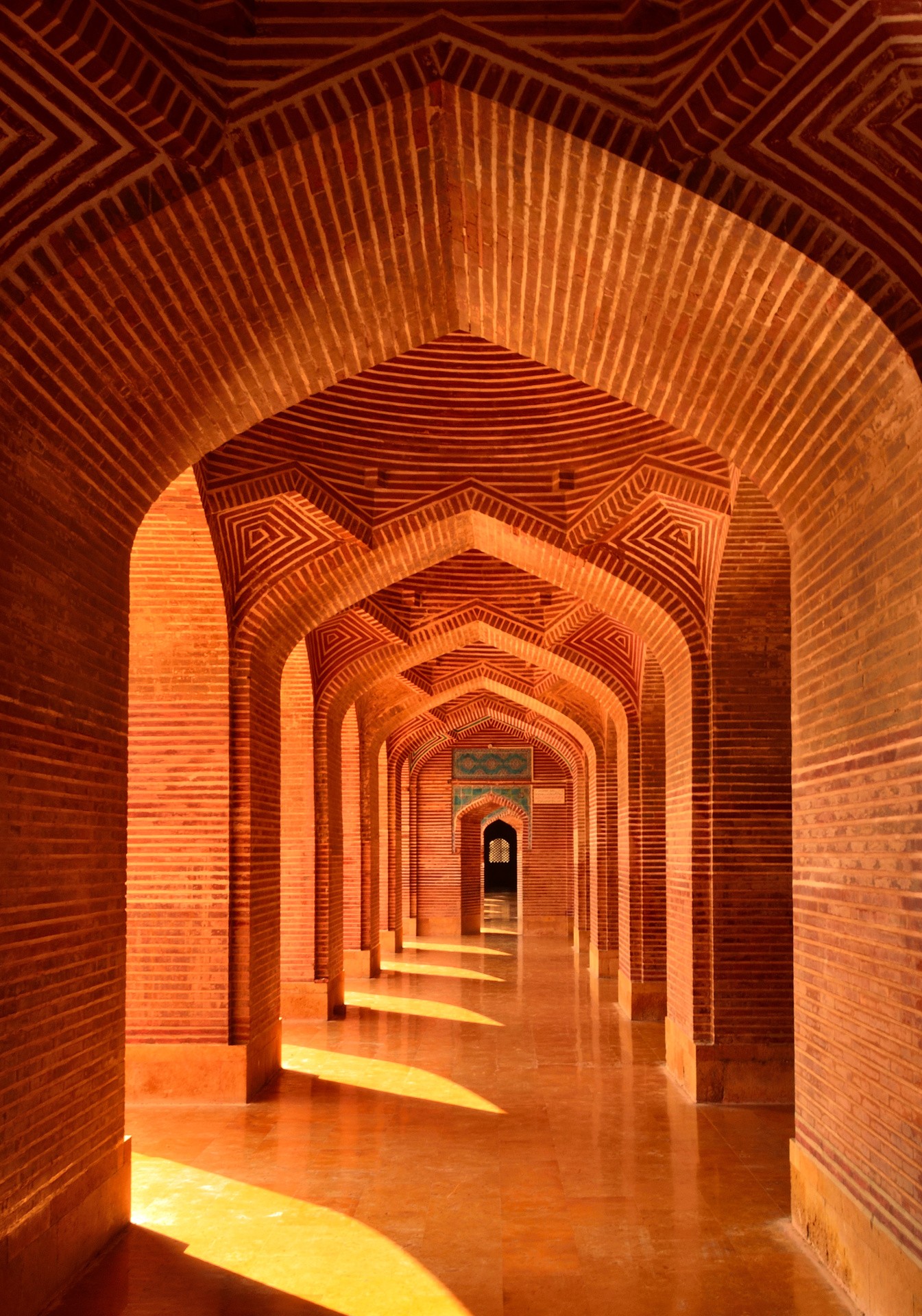 Pillar Mosque Pakistan Symmetry Architecture Orange Vertical 1345x1920