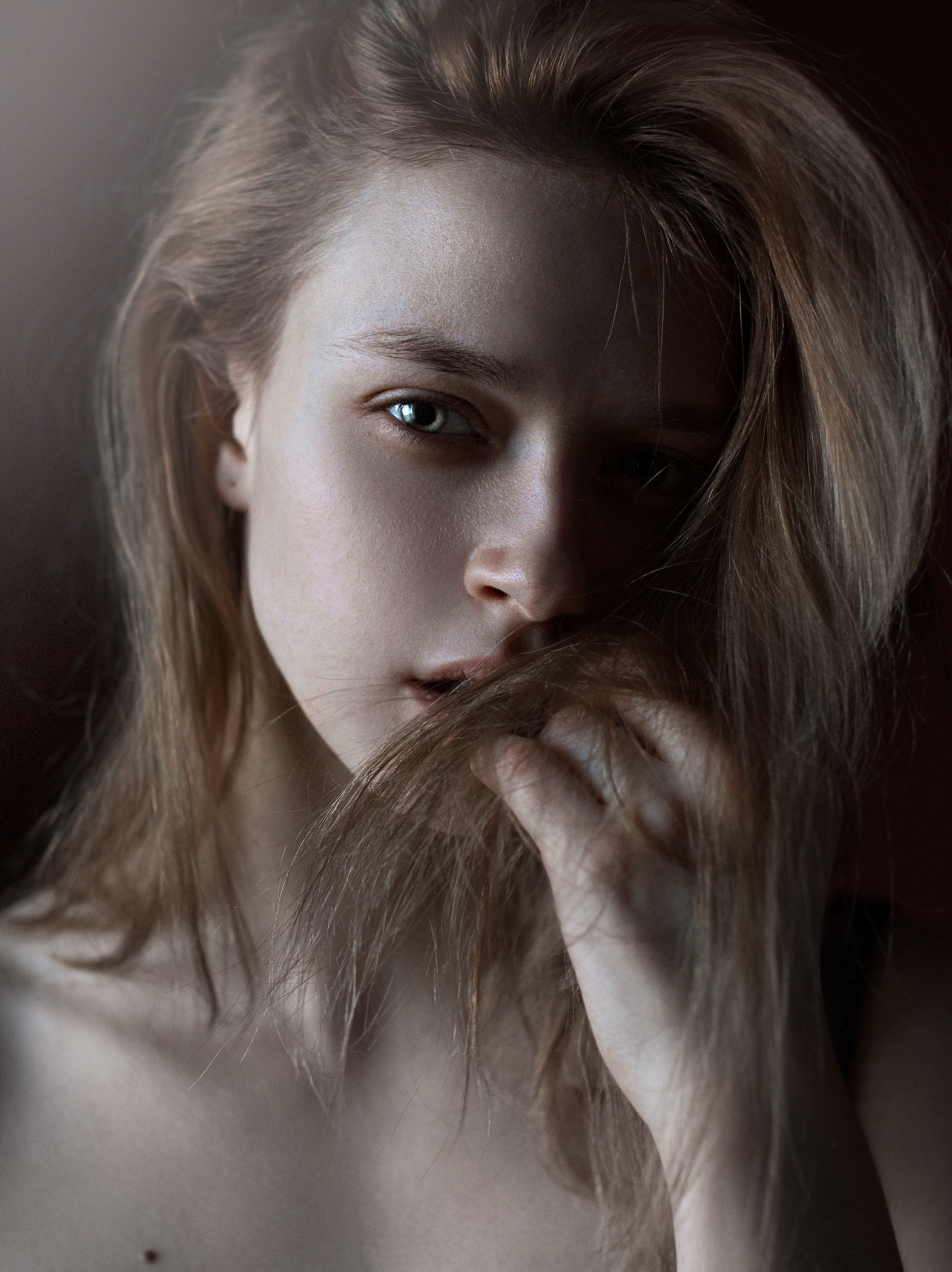 Women Model Face Portrait Blonde Closeup Green Eyes Looking At Viewer Ilya Baranov 1572x2100