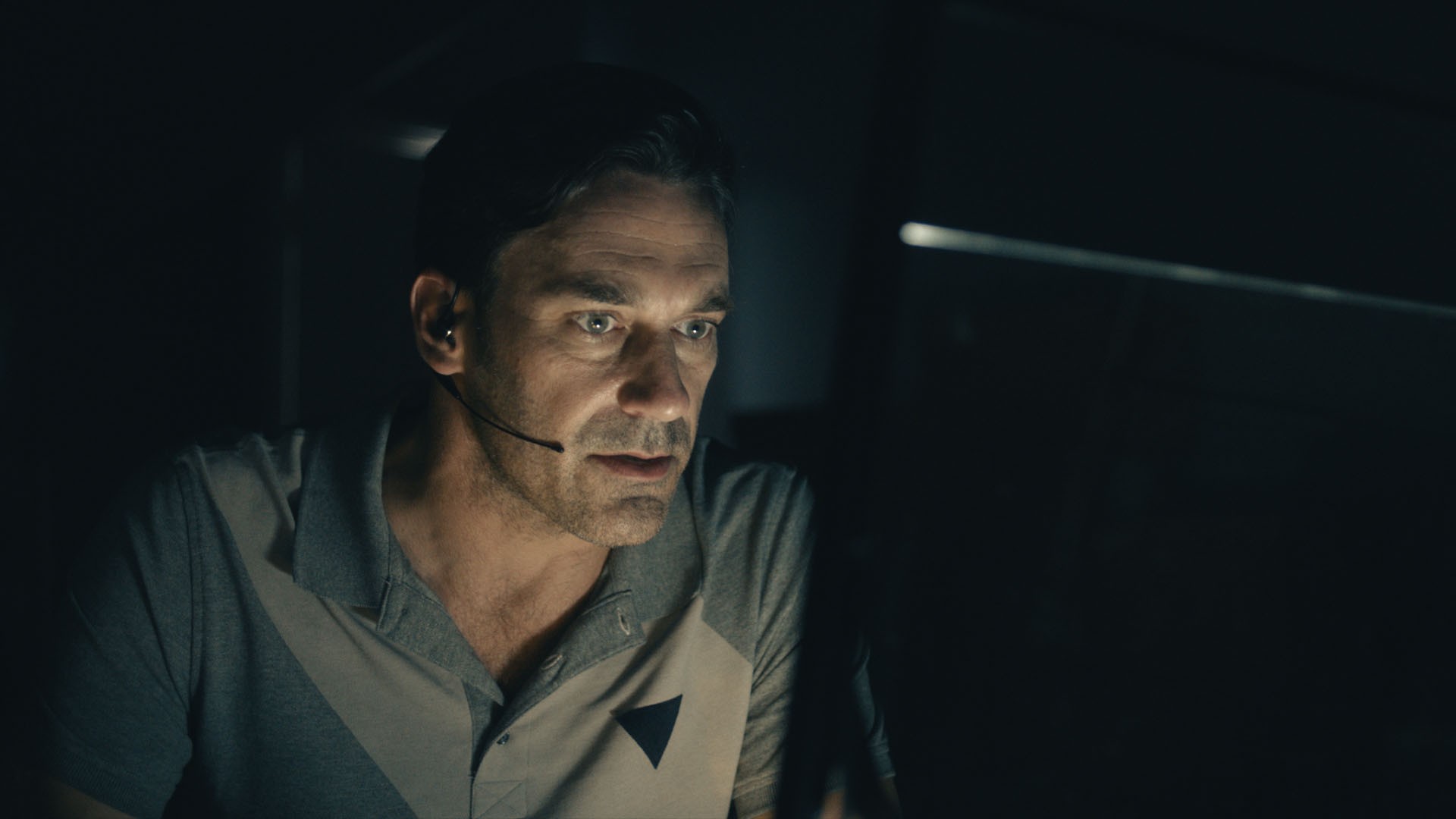 Black Mirror Headsets TV Men Jon Hamm 1920x1080