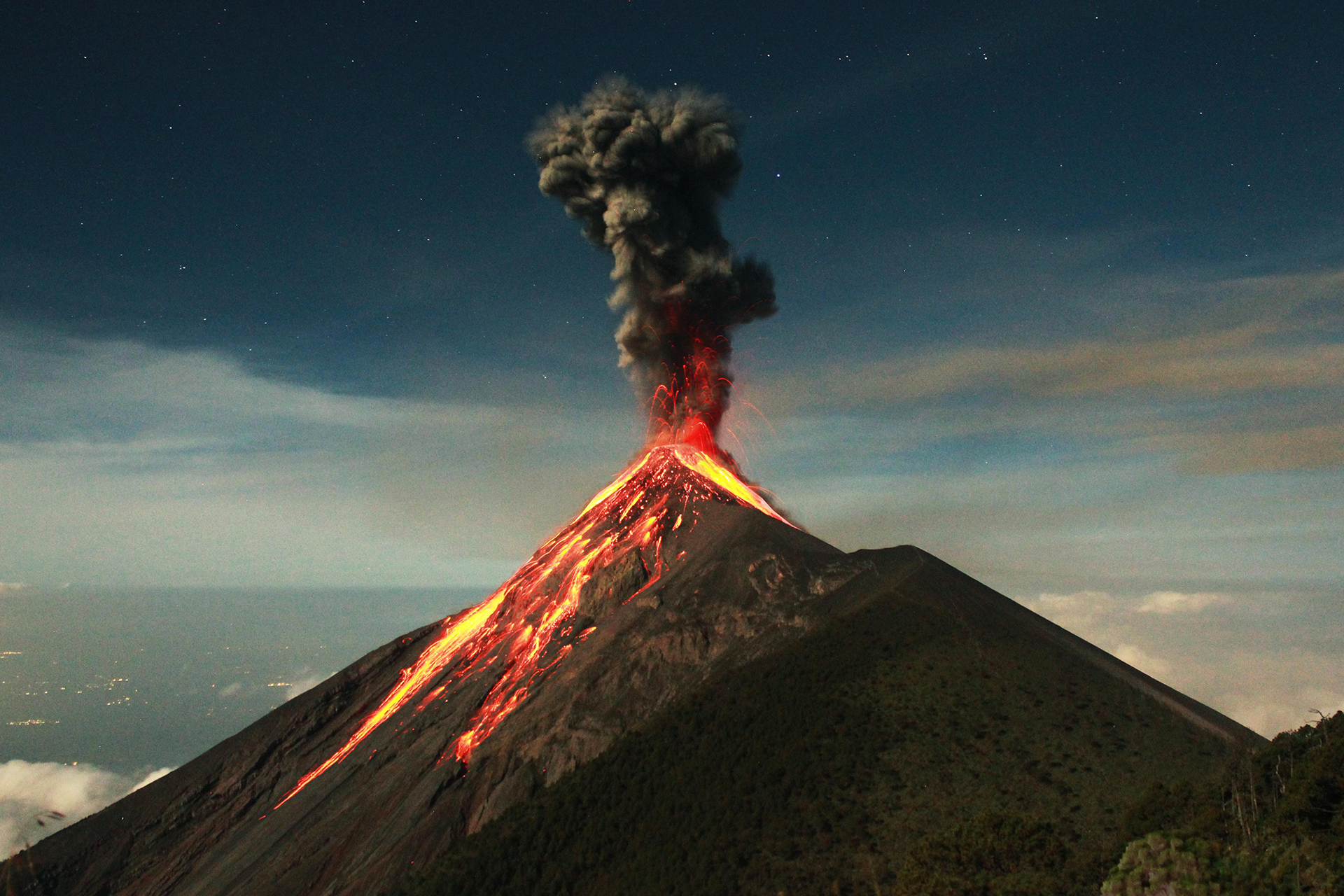 Guatemala Landscape Volcano Nature Eruption 1920x1280