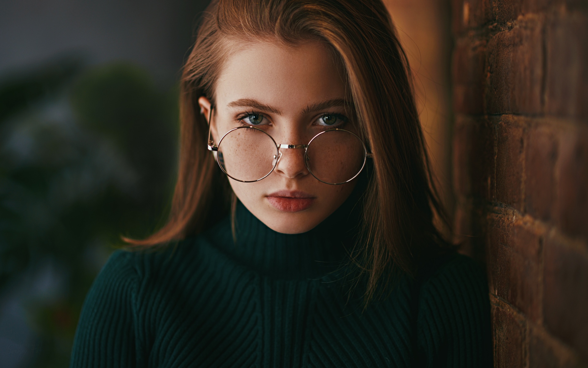 Sergey Fat Women Indoors Portrait Looking At Viewer Redhead Blue Eyes Women Face Glasses Women With  1920x1200