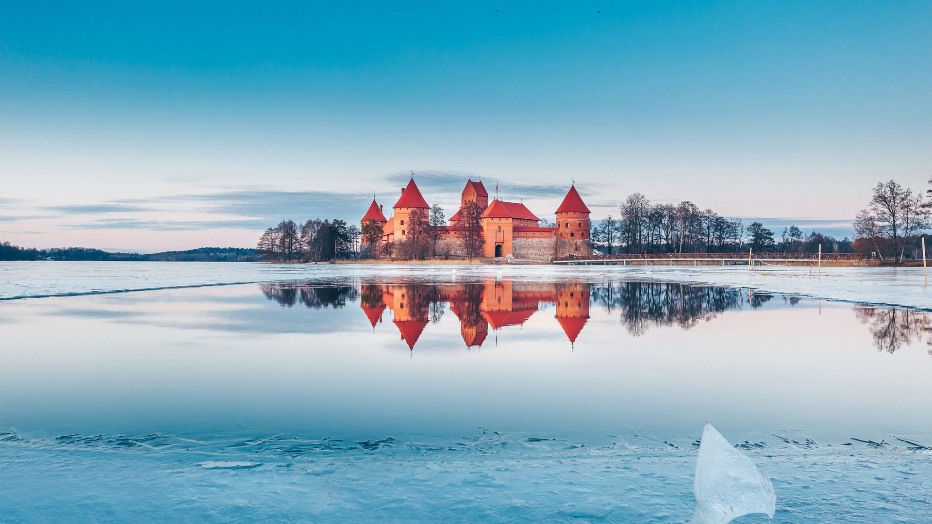 Architecture Tower Castle Winter Ice Lake Frozen Lake Trees Reflection Water Clear Sky Nature Landsc 1920x1080