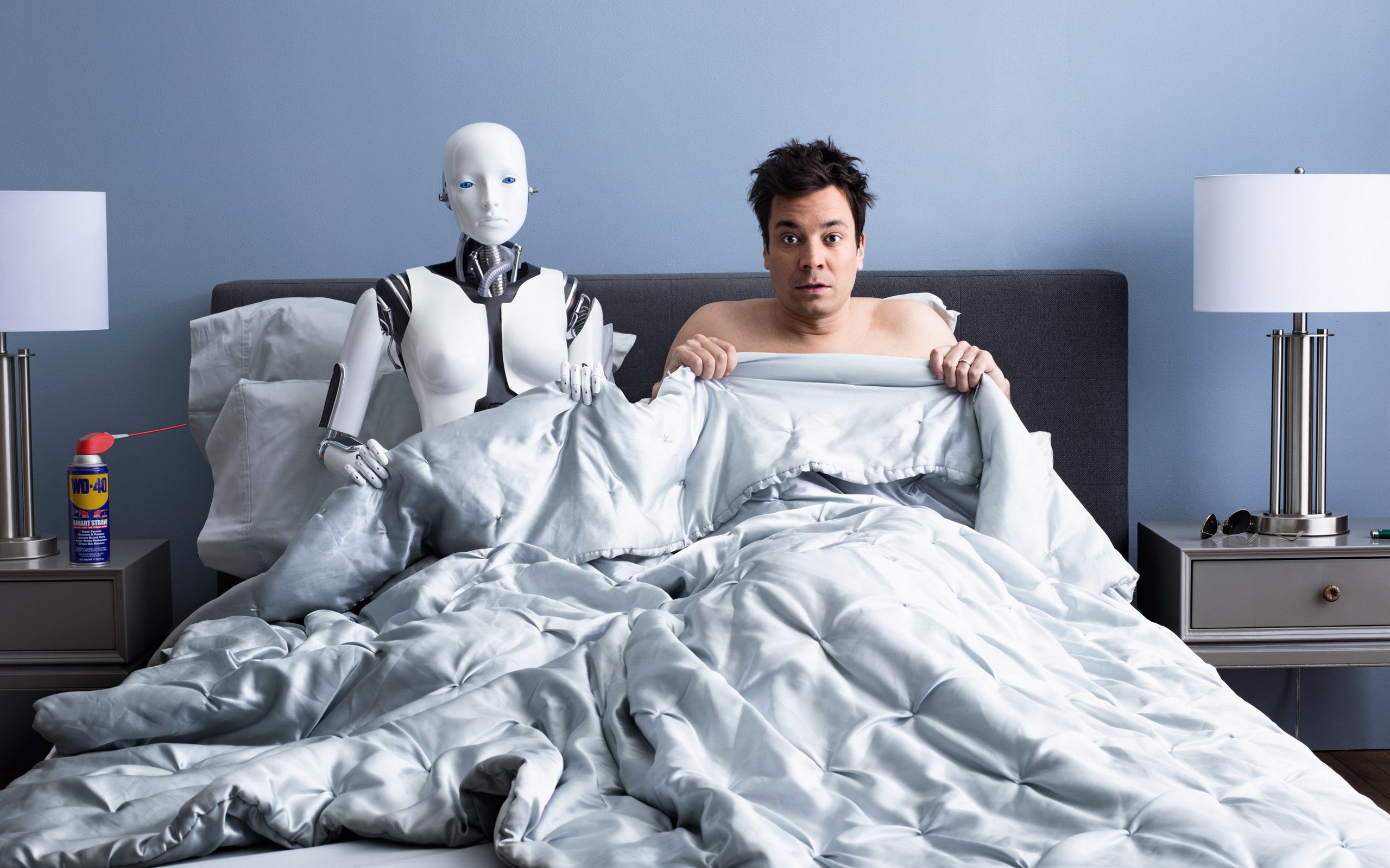 Men In Bed Futuristic Humor Robot Bedroom Jimmy Fallon WD 40 2560x1600