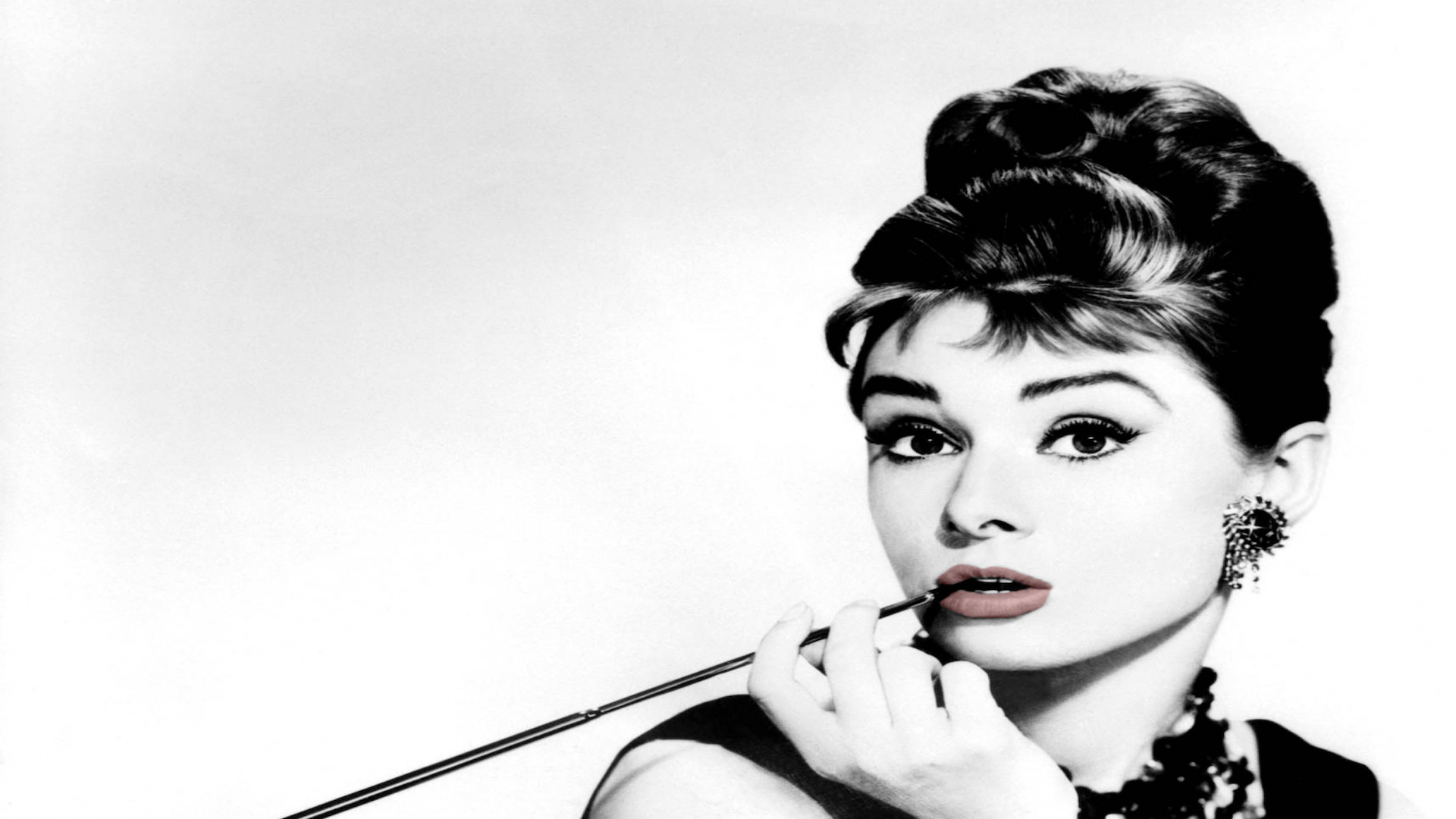 Audrey Hepburn 1920x1080