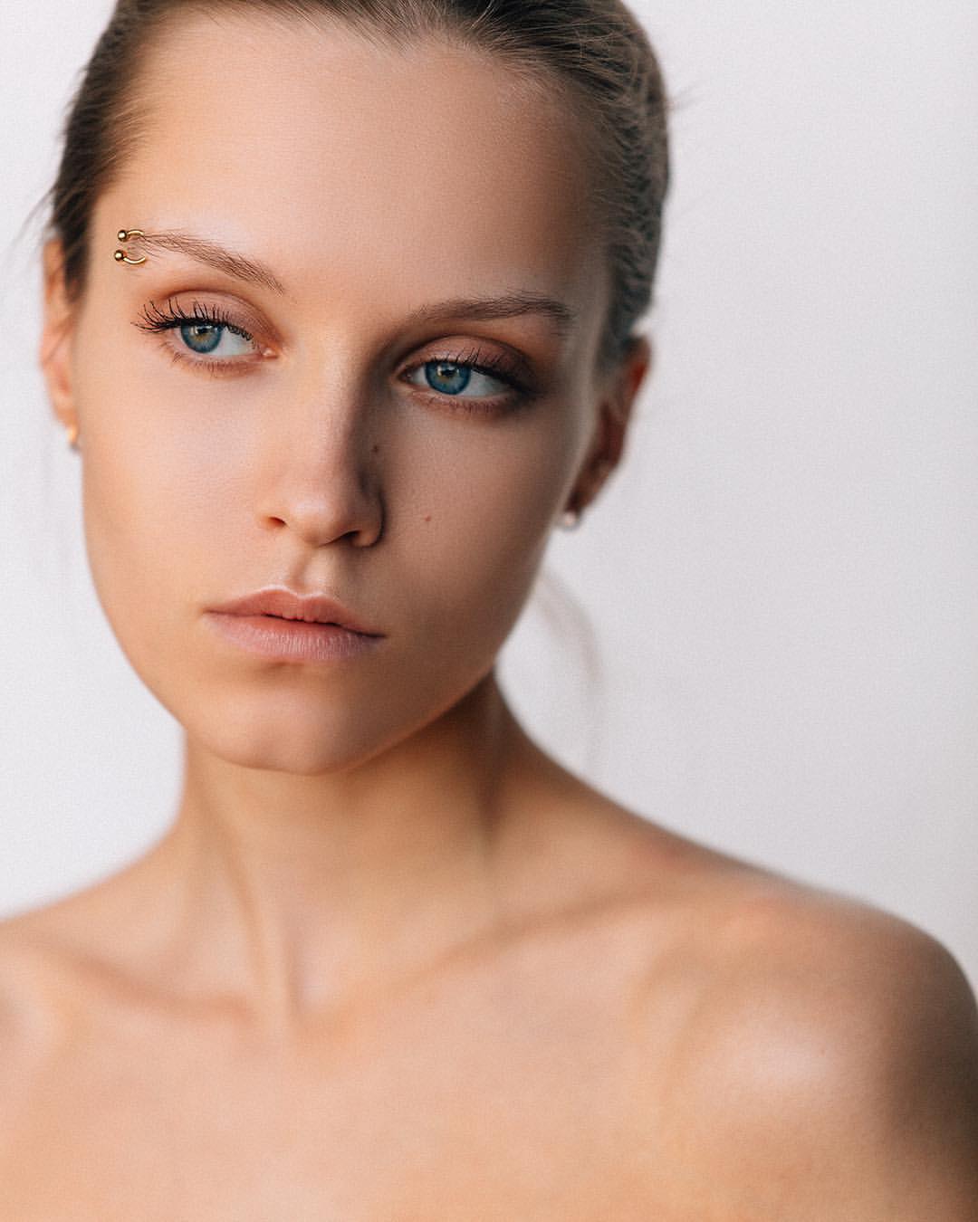 Portrait Women Model Aleksey Trifonov Fenix Raya 1080x1350