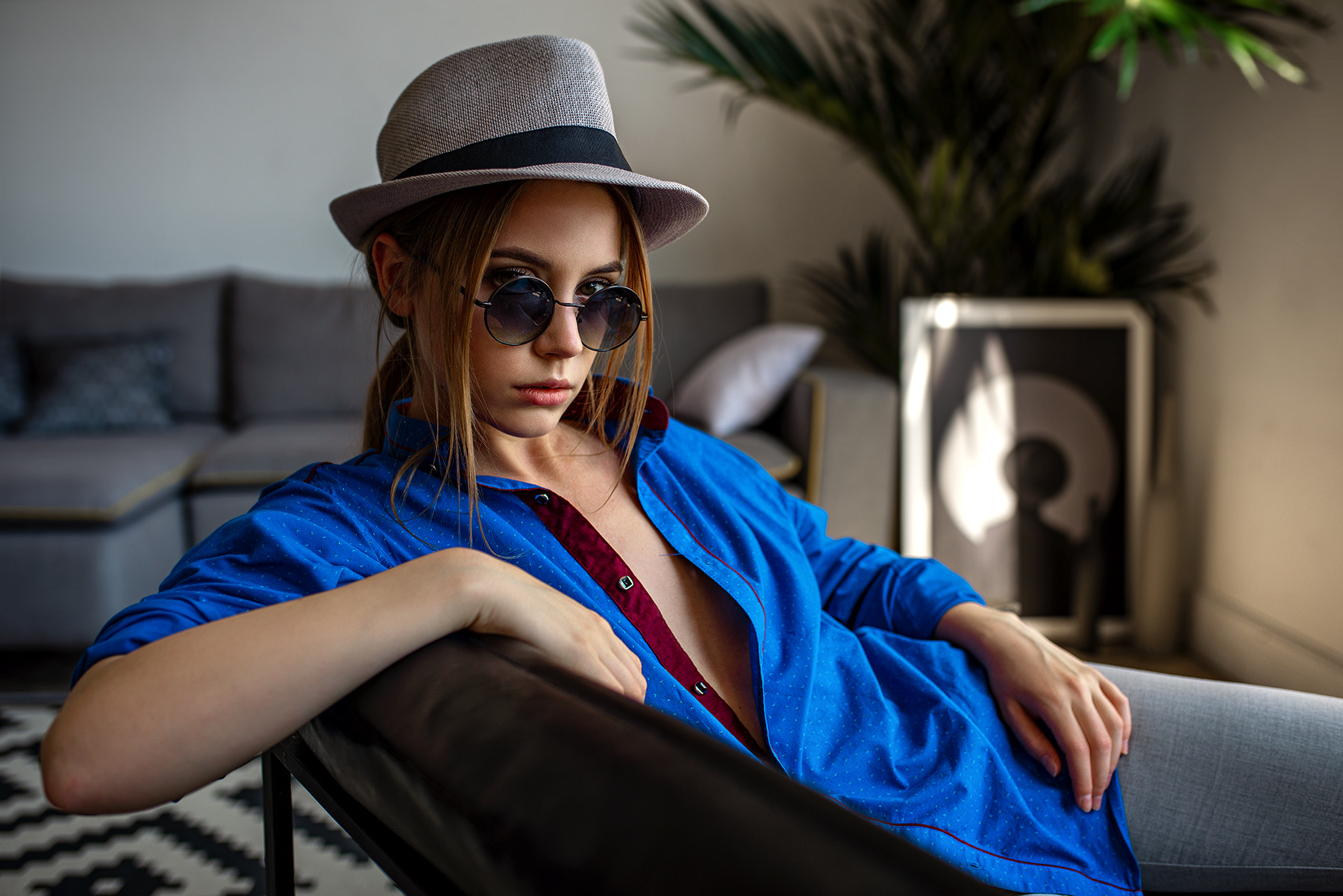 Women Portrait Hat Sunglasses Sitting Blue Shirt Yuriy Lyamin 1800x1202