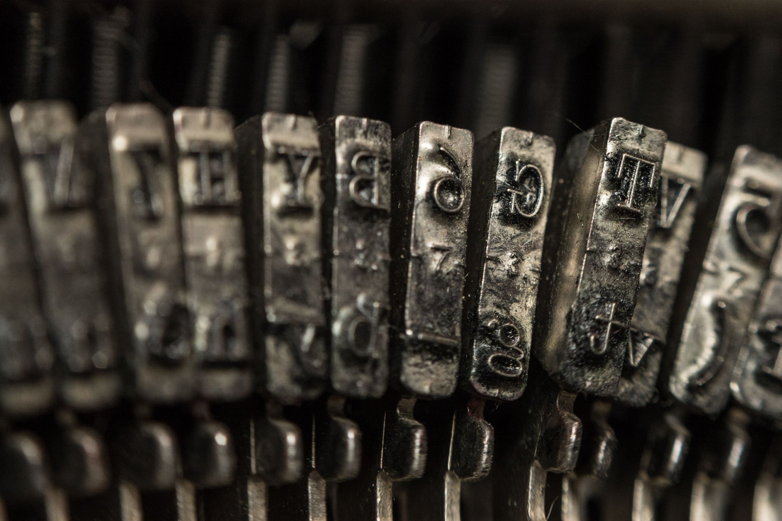 Typography Typewriters Vintage Technology Monochrome Metal Depth Of Field Mirrored 2560x1706