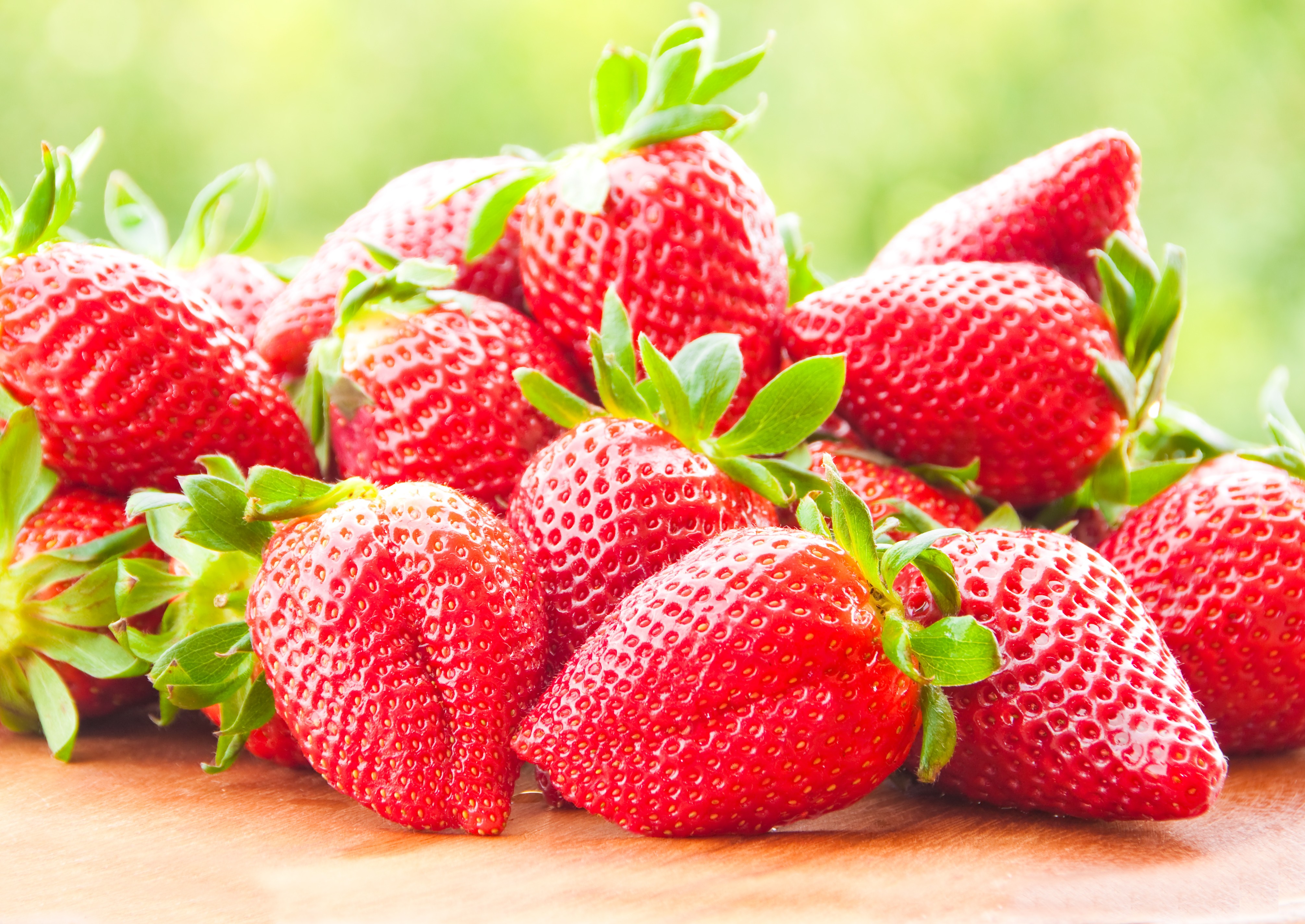 Strawberries Fruit Food Berries 4022x2848